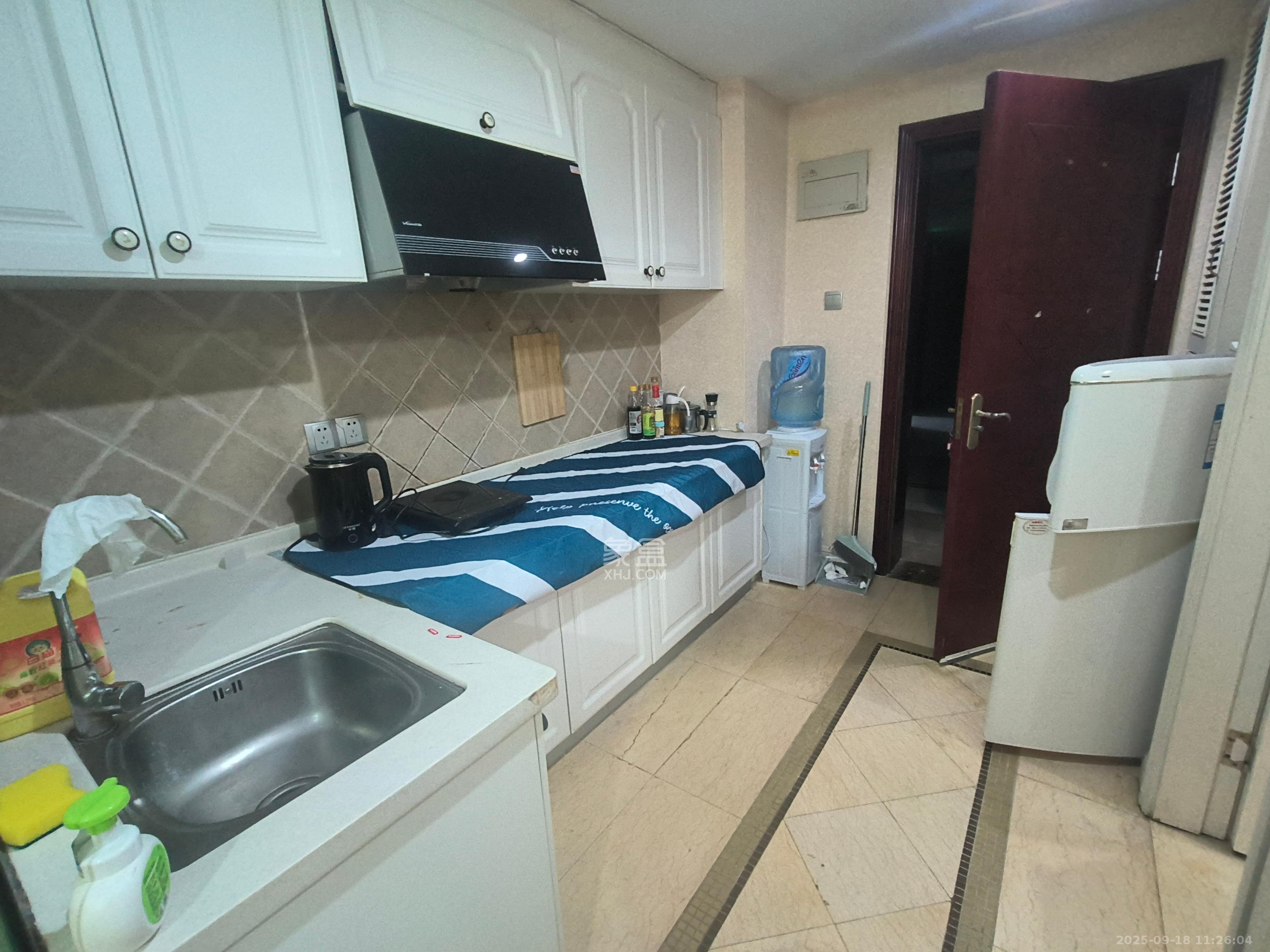 沁园春御院 1室1厅1卫 1500.0元/月 沁园春御院 1室1厅1卫 1500.0元/月室内图