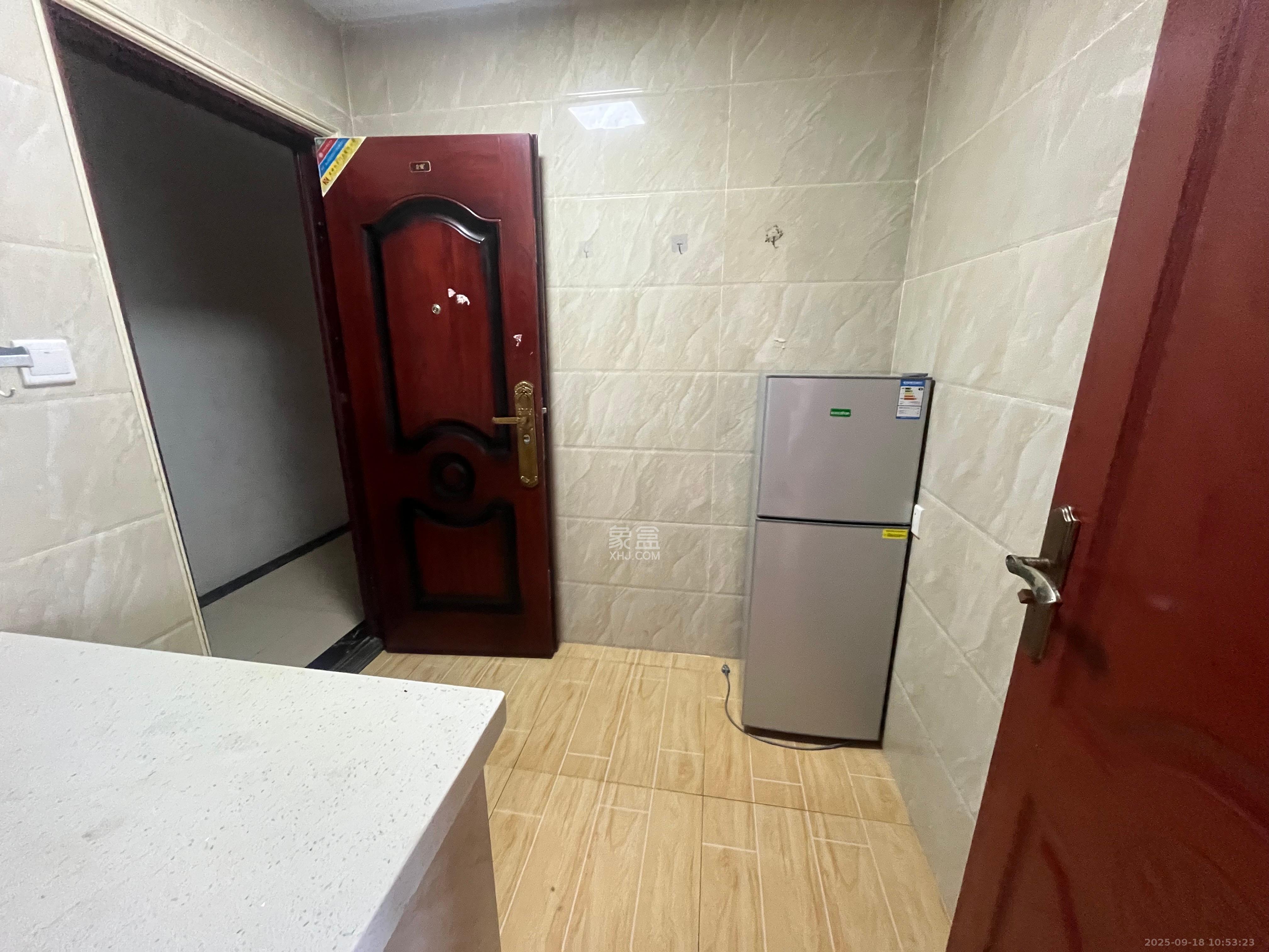 东宜兰园 1室1厅1卫 1100.0元/月 东宜兰园 1室1厅1卫 1100.0元/月室内图