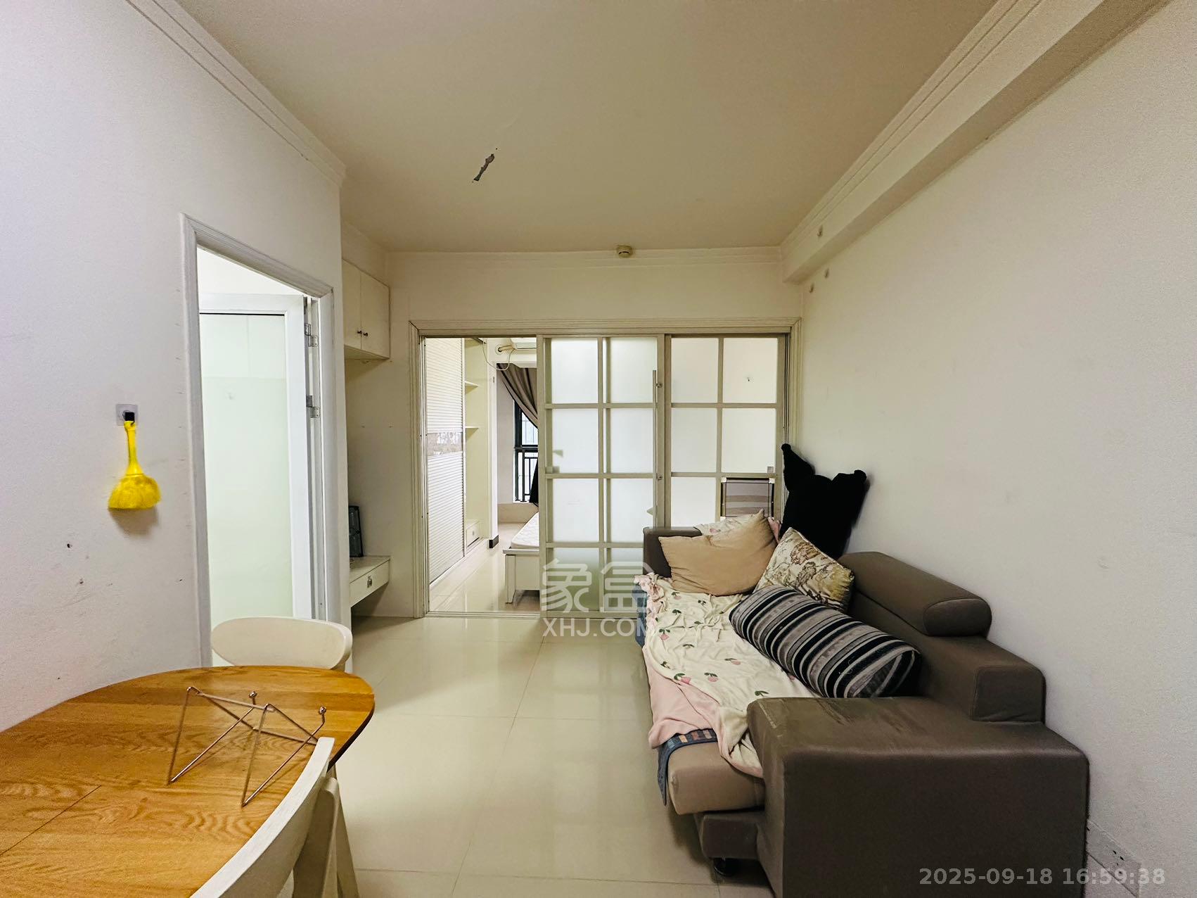 少帅府 2室1厅1卫 2200.0元/月 少帅府 2室1厅1卫 2200.0元/月室内图