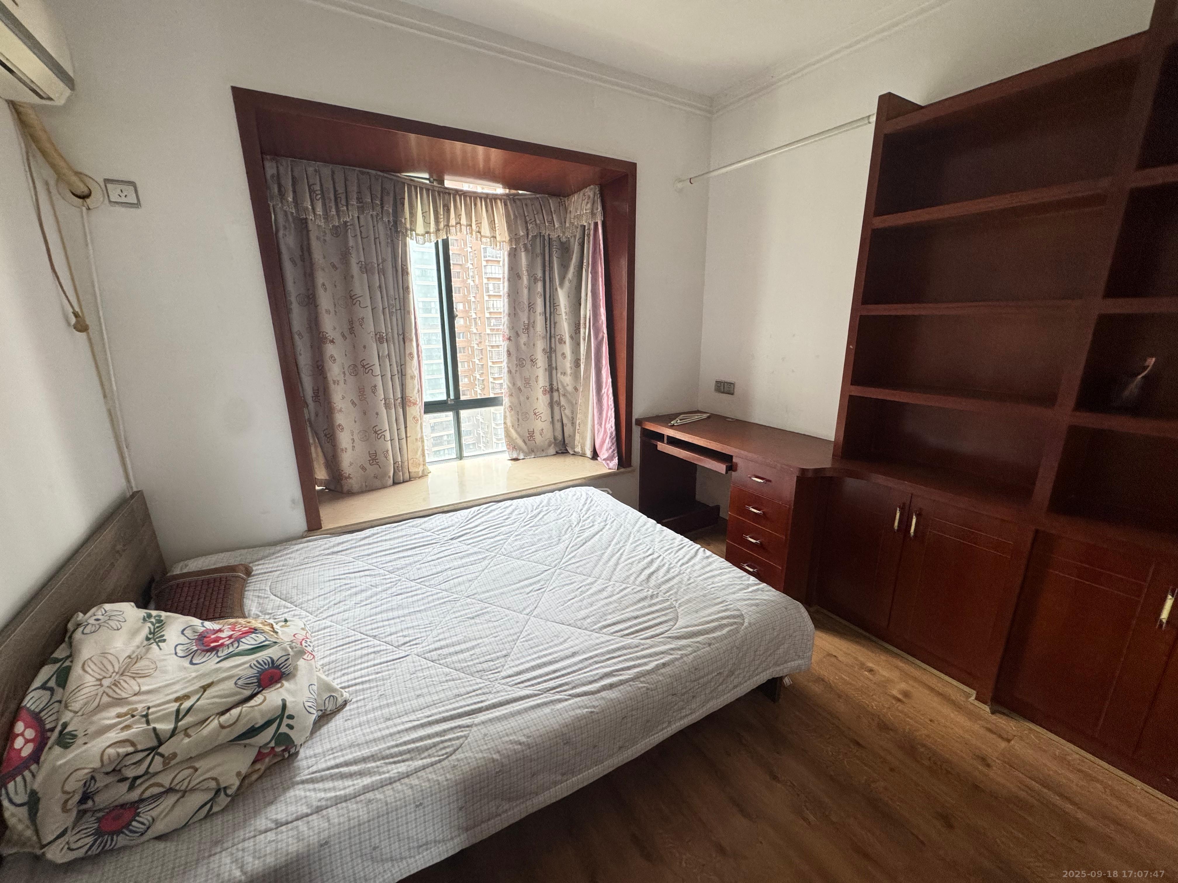 圆梦完美生活  3室2厅2卫    1700.0元/月室内图