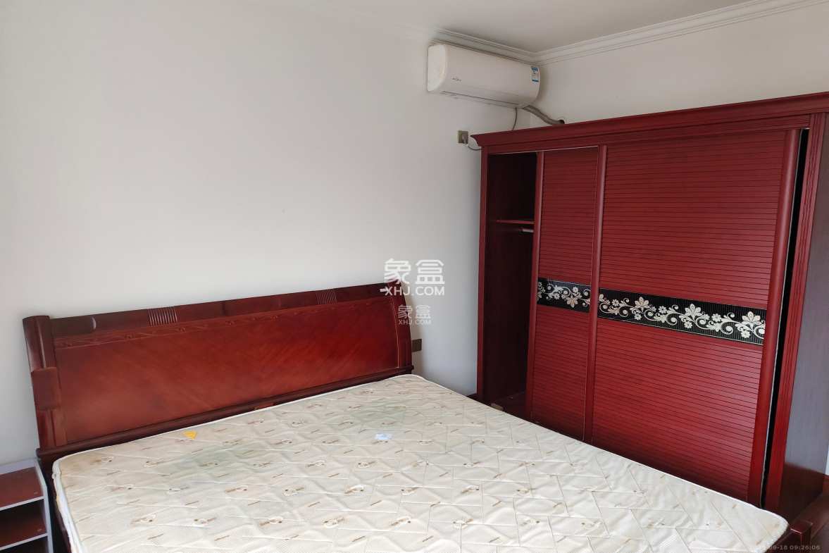 好莱城(弘德西街)  2室1厅1卫    2250.0元/月 好莱城(弘德西街)  2室1厅1卫    2250.0元/月室内图