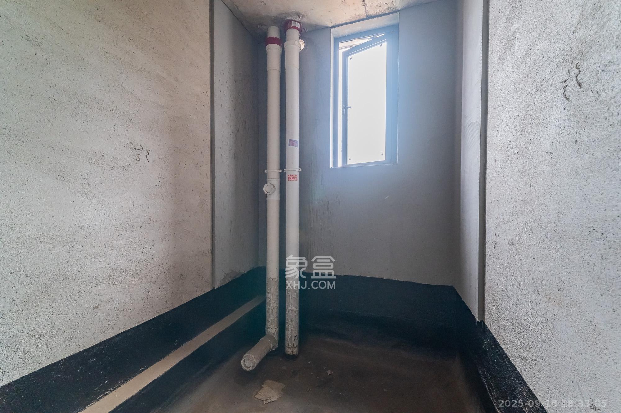 松雅湖壹号  3室2厅1卫    62.0万其他