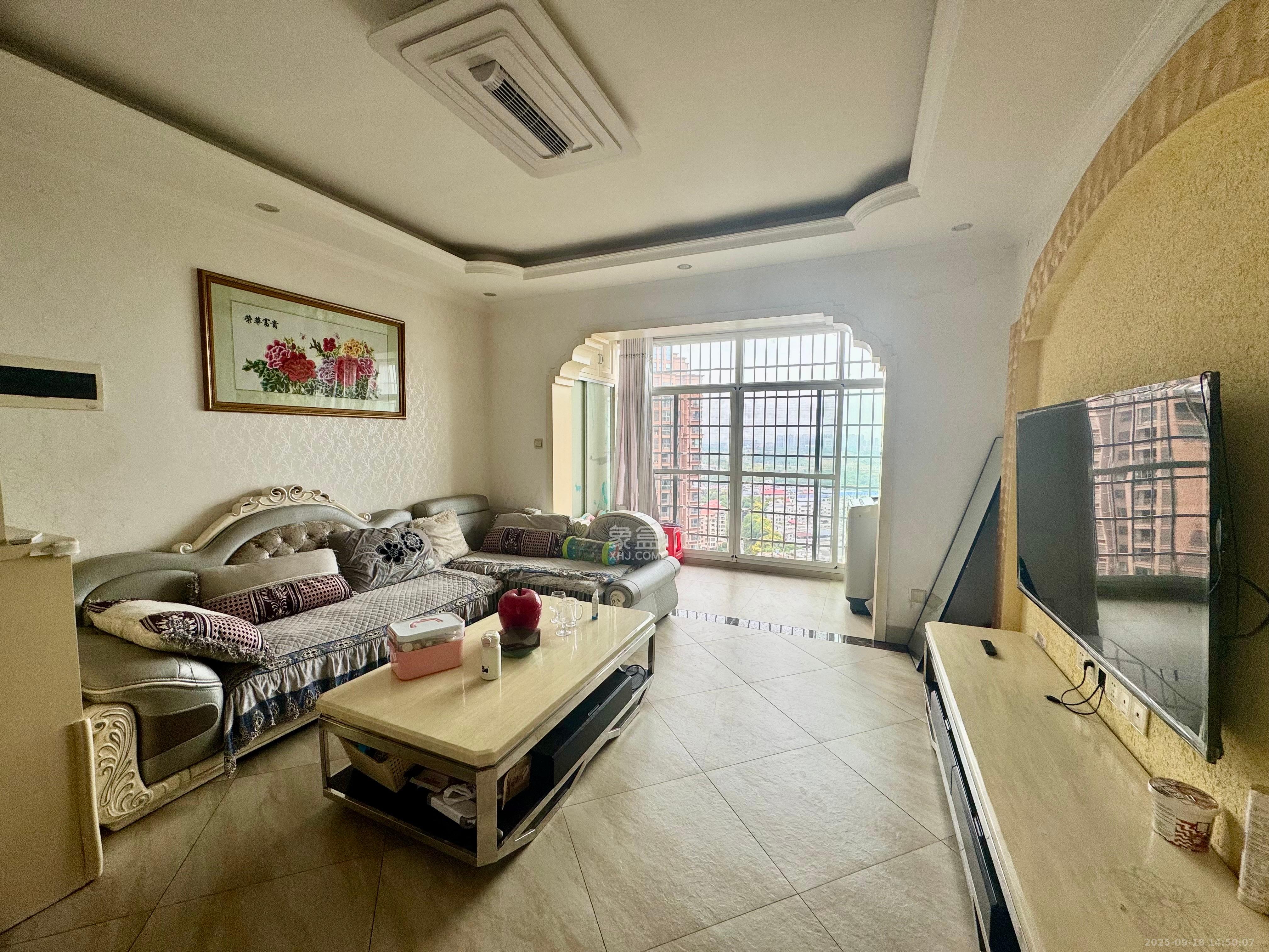 正东佳源 2室1厅1卫 1300.0元/月 正东佳源 2室1厅1卫 1300.0元/月室内图