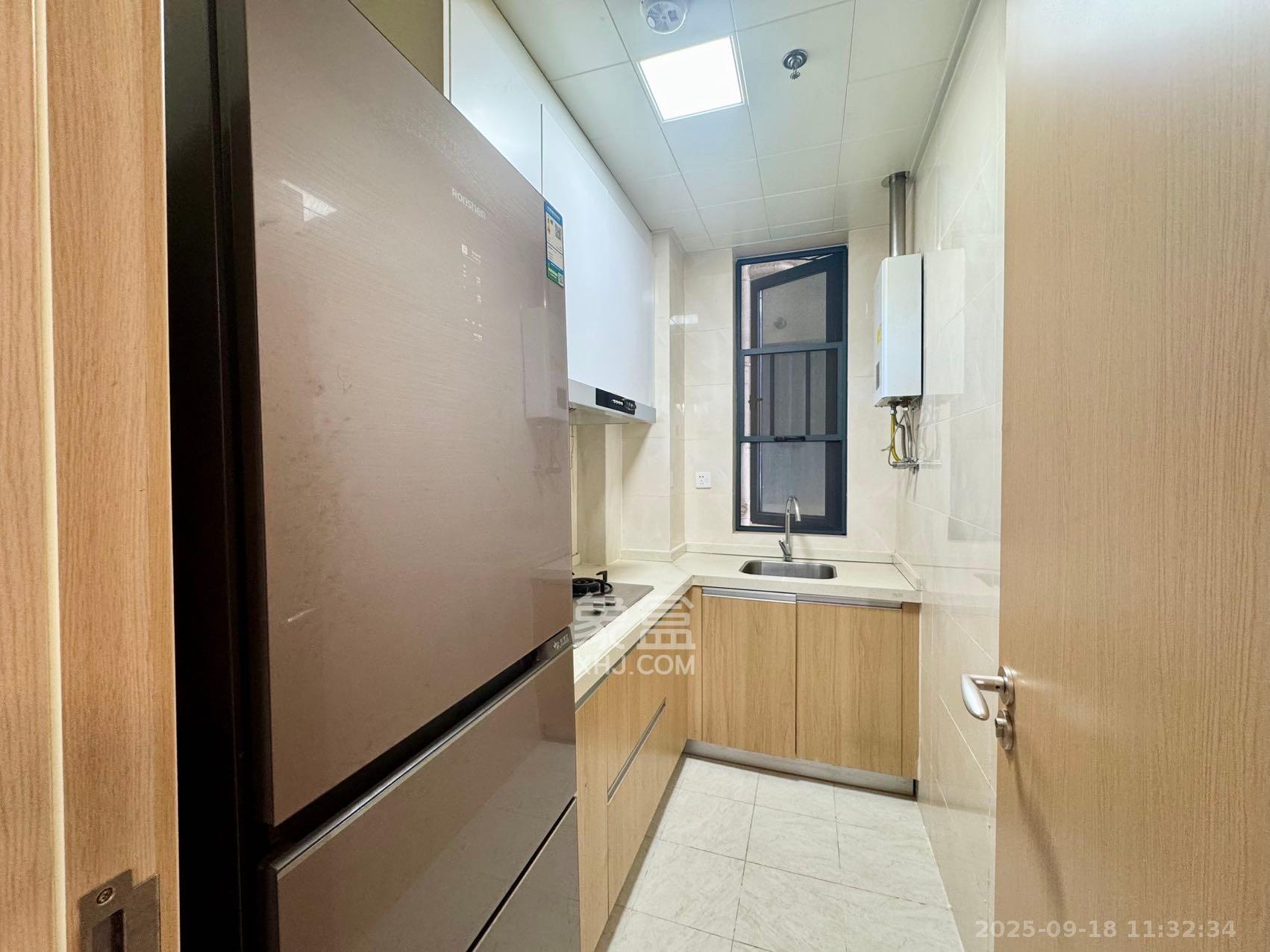 启迪协信中心  2室1厅1卫    2500.0元/月 启迪协信中心  2室1厅1卫    2500.0元/月