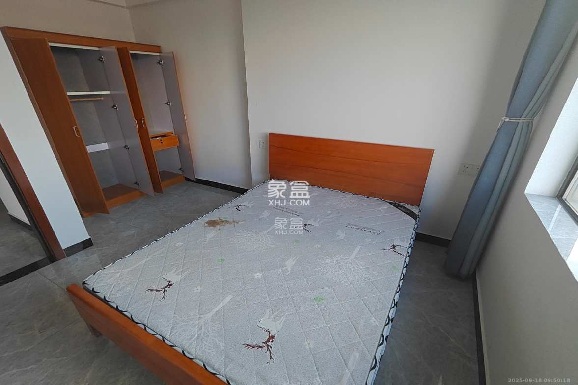 中一九骏(枫桥苑) 4室1厅2卫 4000.0元/月 中一九骏(枫桥苑) 4室1厅2卫 4000.0元/月室内图