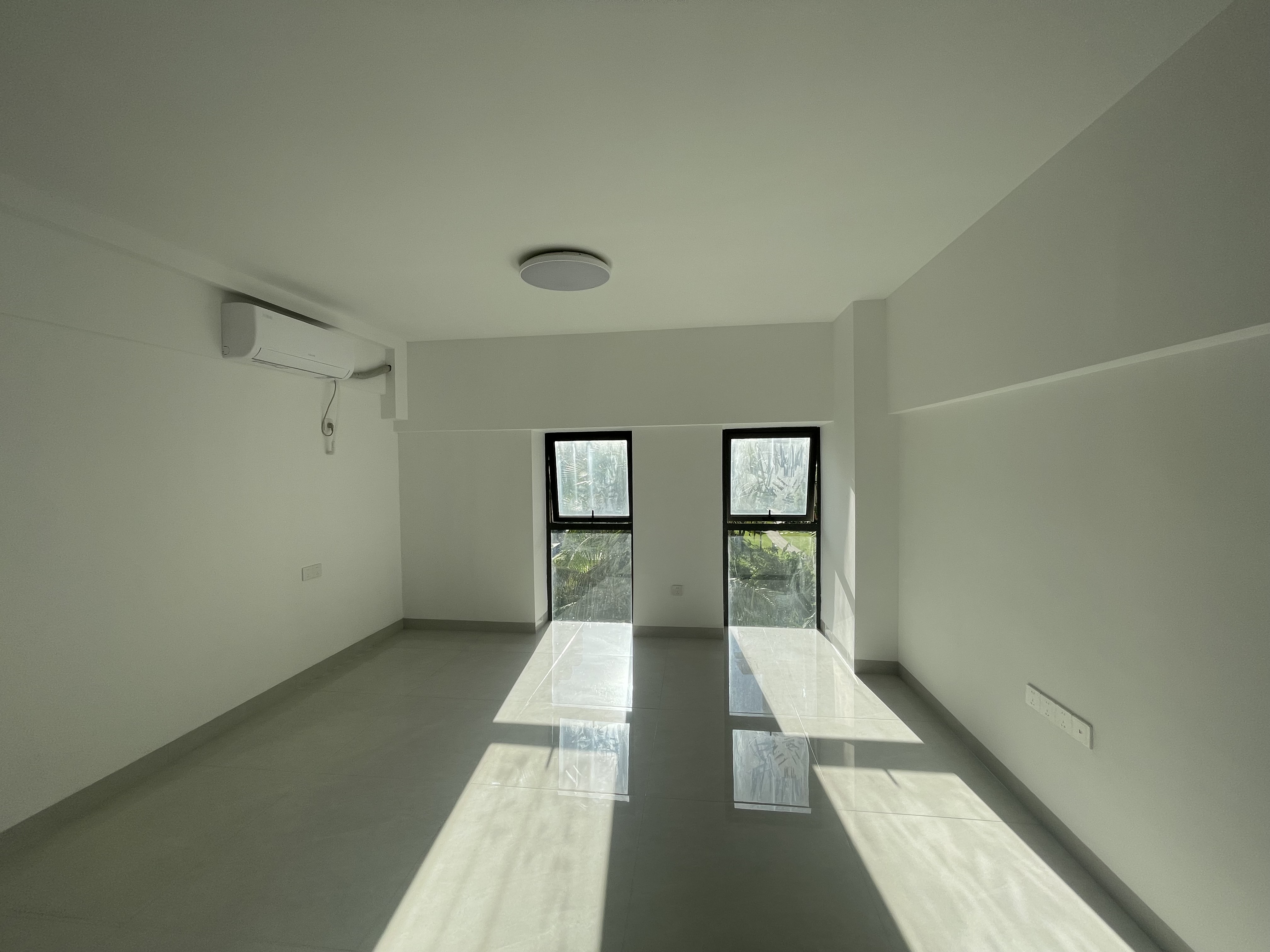 锦地翰城二期 1室0厅0卫 2500.0元/月 锦地翰城二期 1室0厅0卫 2500.0元/月室内图