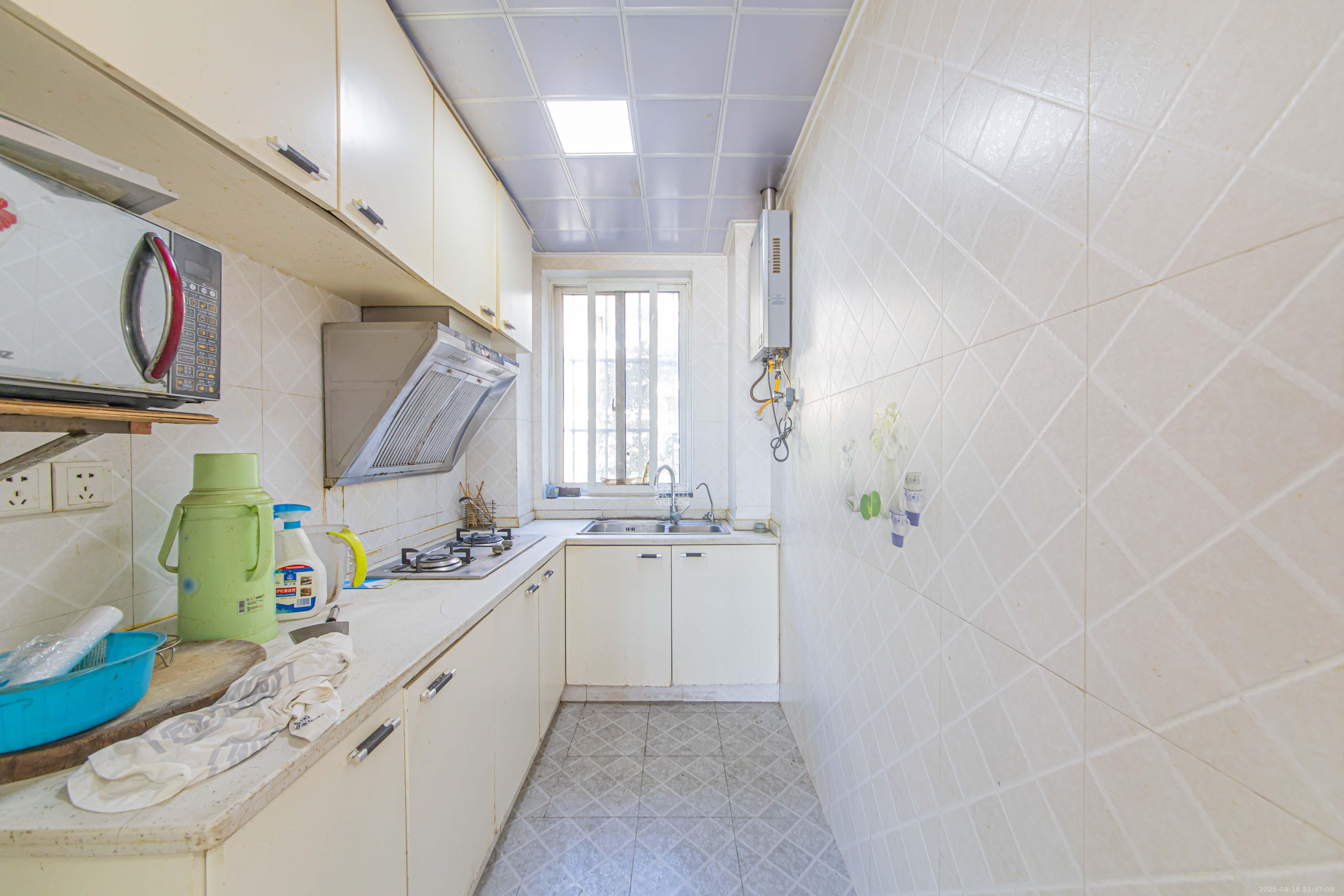 韶峰星苑（韶峰尚南UP公寓）  3室2厅1卫    48.0万厨房