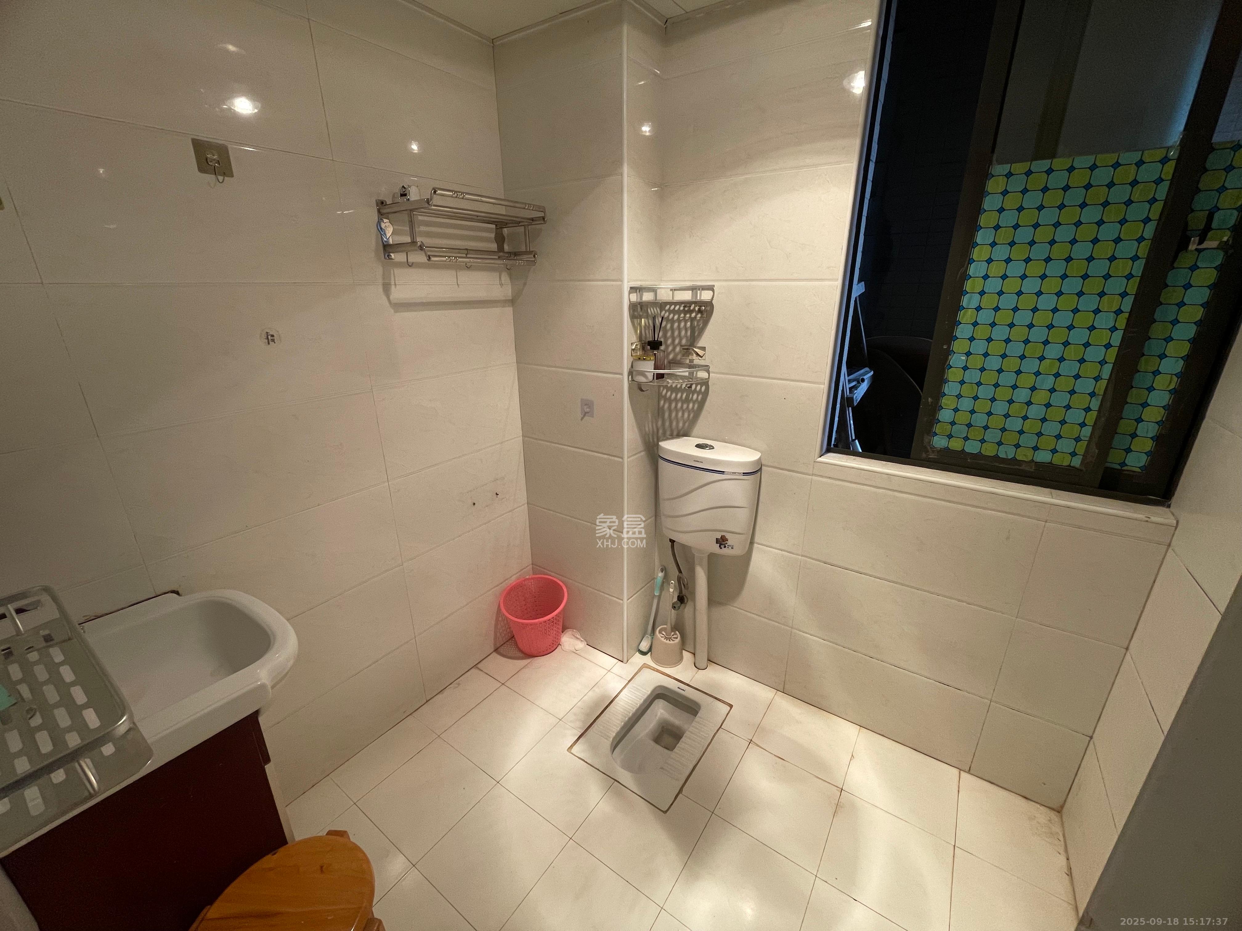 优山美地  2室2厅1卫    1800.0元/月室内图