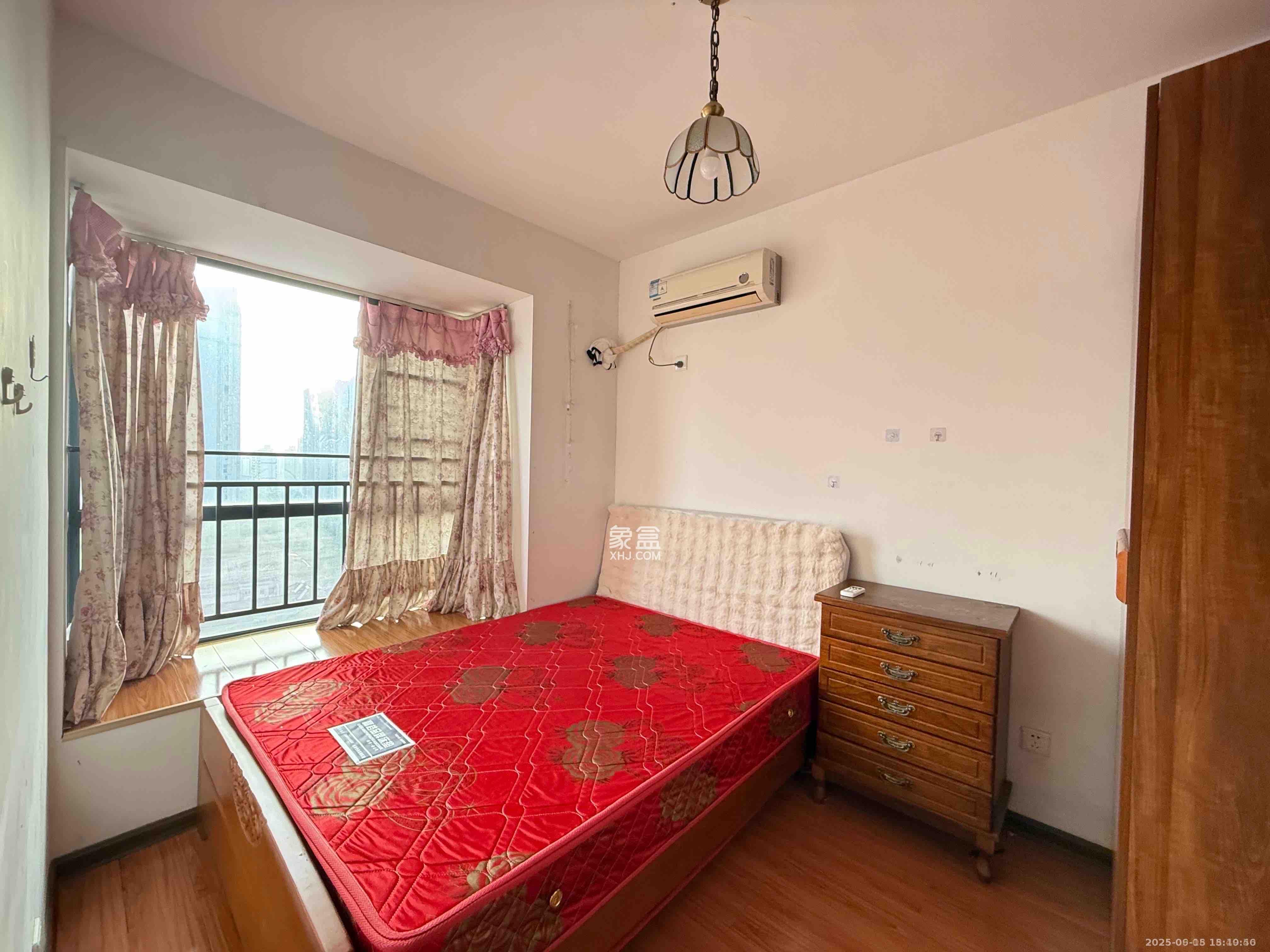 万芙锦城  2室1厅1卫    2000.0元/月室内图