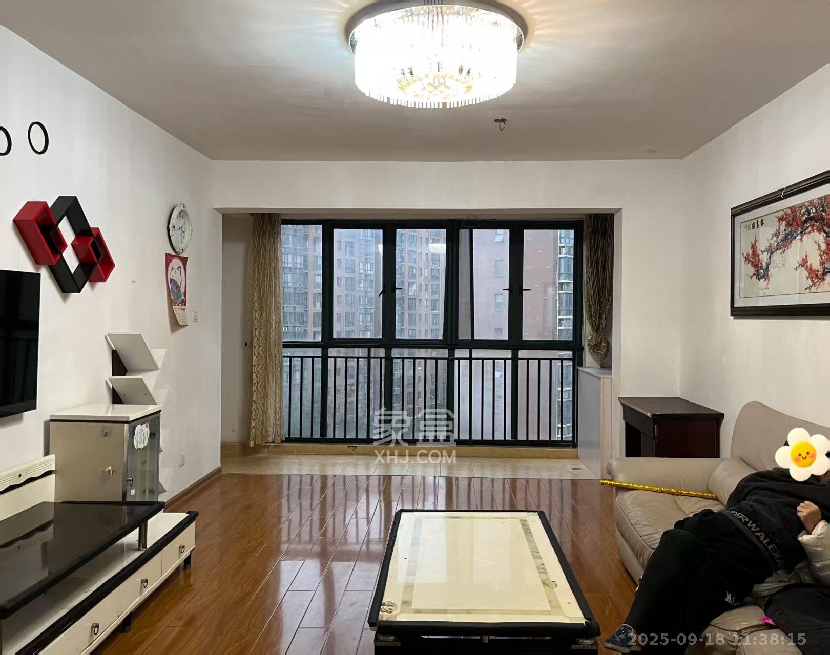 长沙欧洲城  3室2厅2卫    2300.0元/月室内图