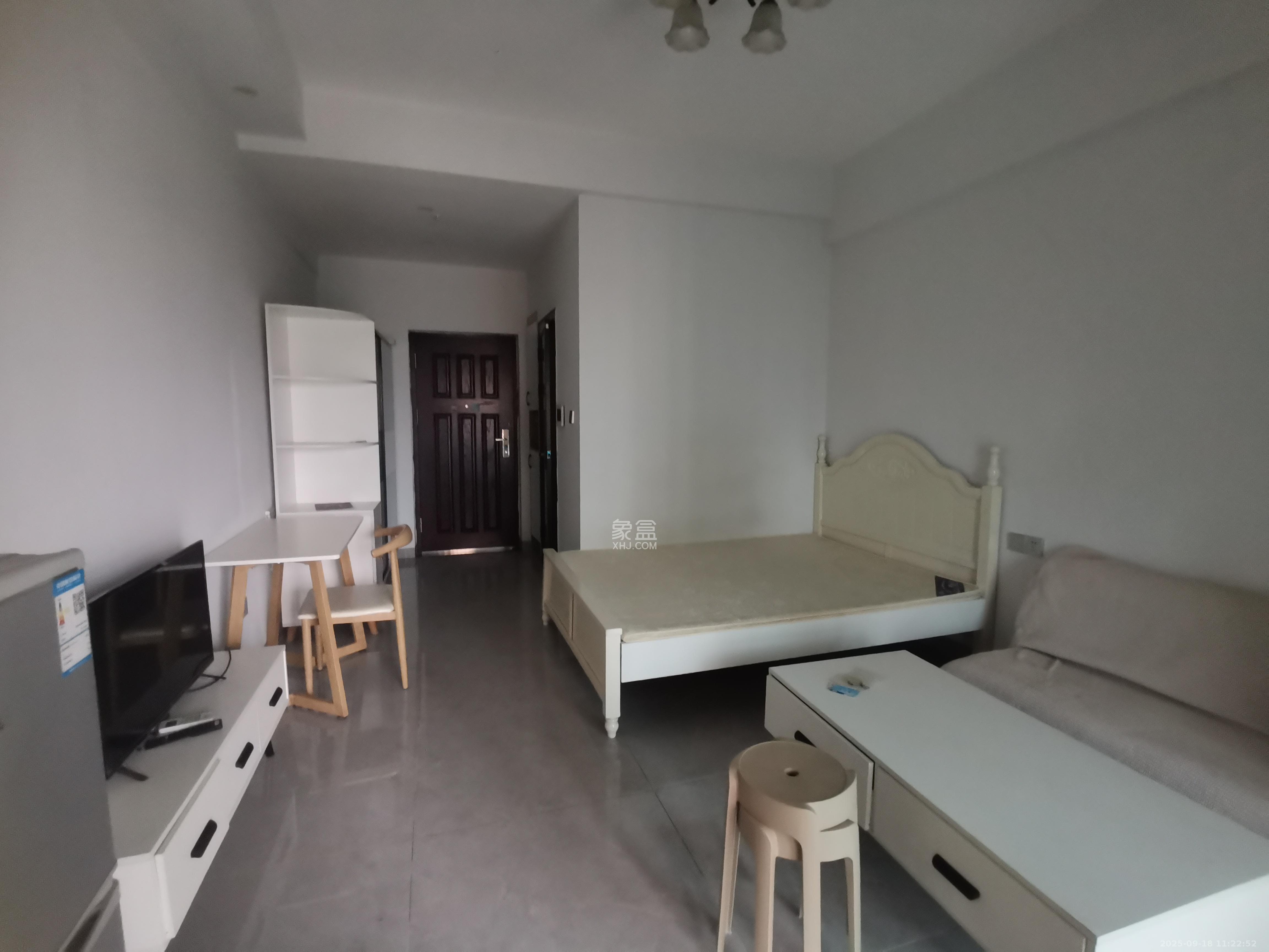 明发国际城 1室1厅1卫 1100.0元/月 明发国际城 1室1厅1卫 1100.0元/月室内图