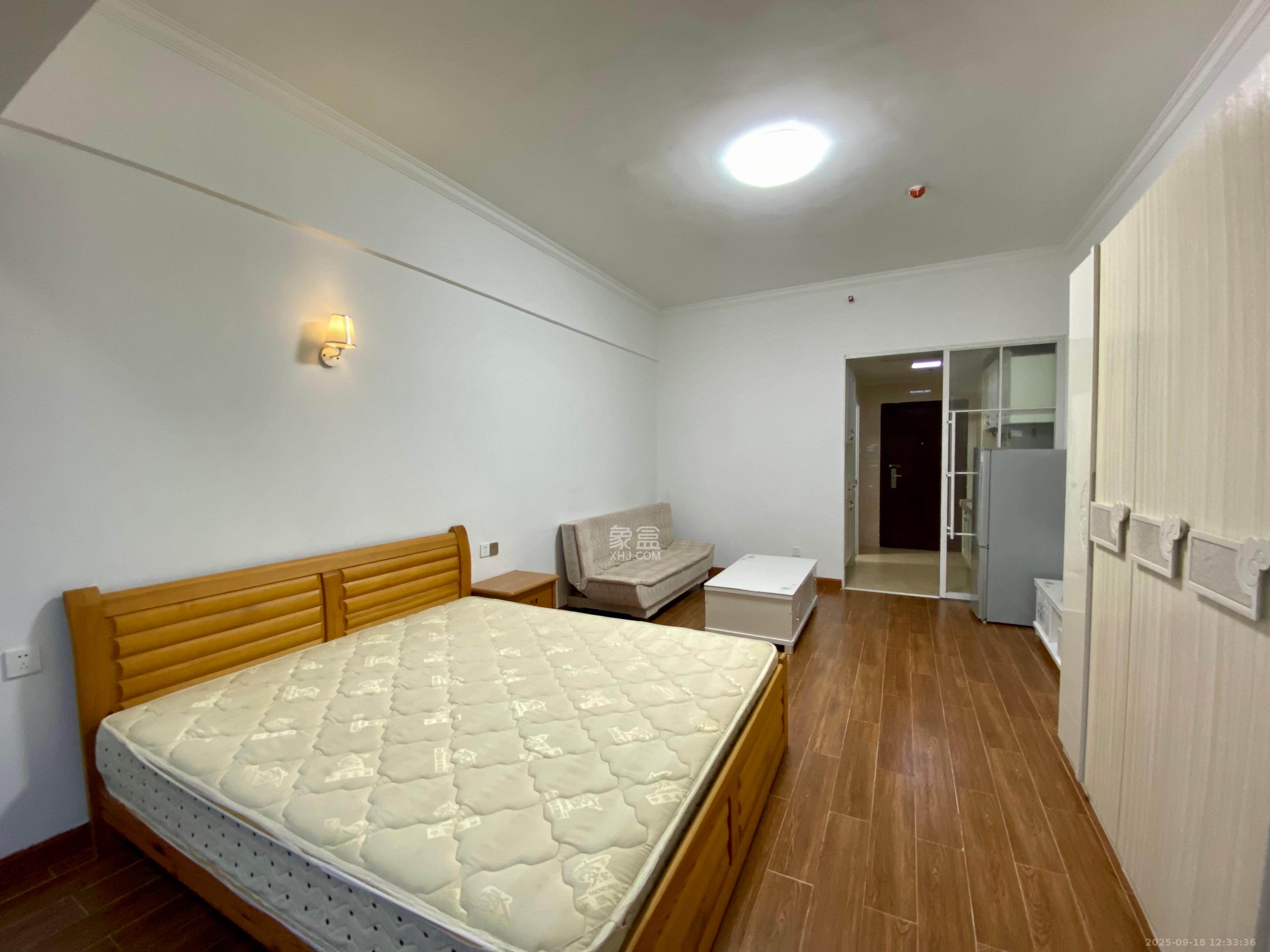 乐尚城 1室1厅1卫 1400.0元/月 乐尚城 1室1厅1卫 1400.0元/月室内图