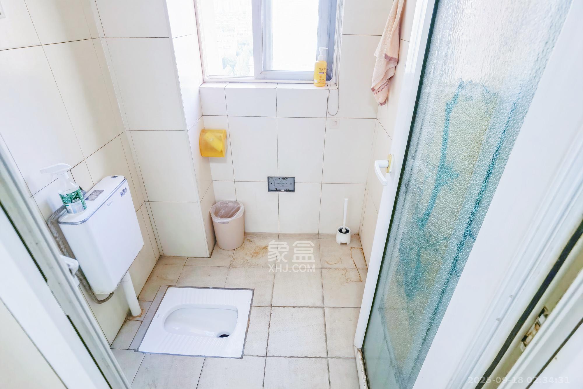 枫林美景 2室2厅1卫 68.5万 枫林美景 2室2厅1卫 68.5万卫生间