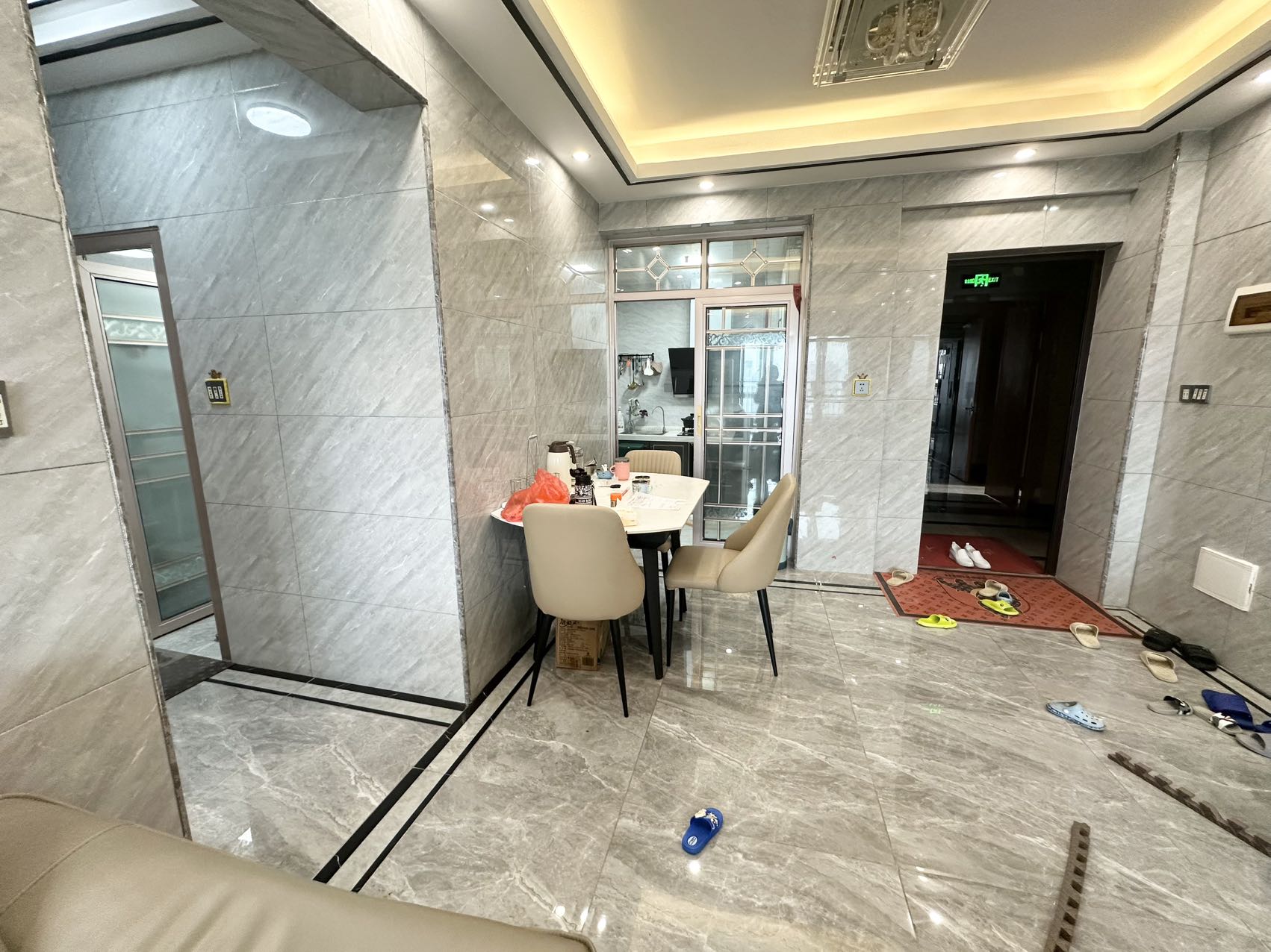 金城新天地  2室2厅1卫    130.0万客厅