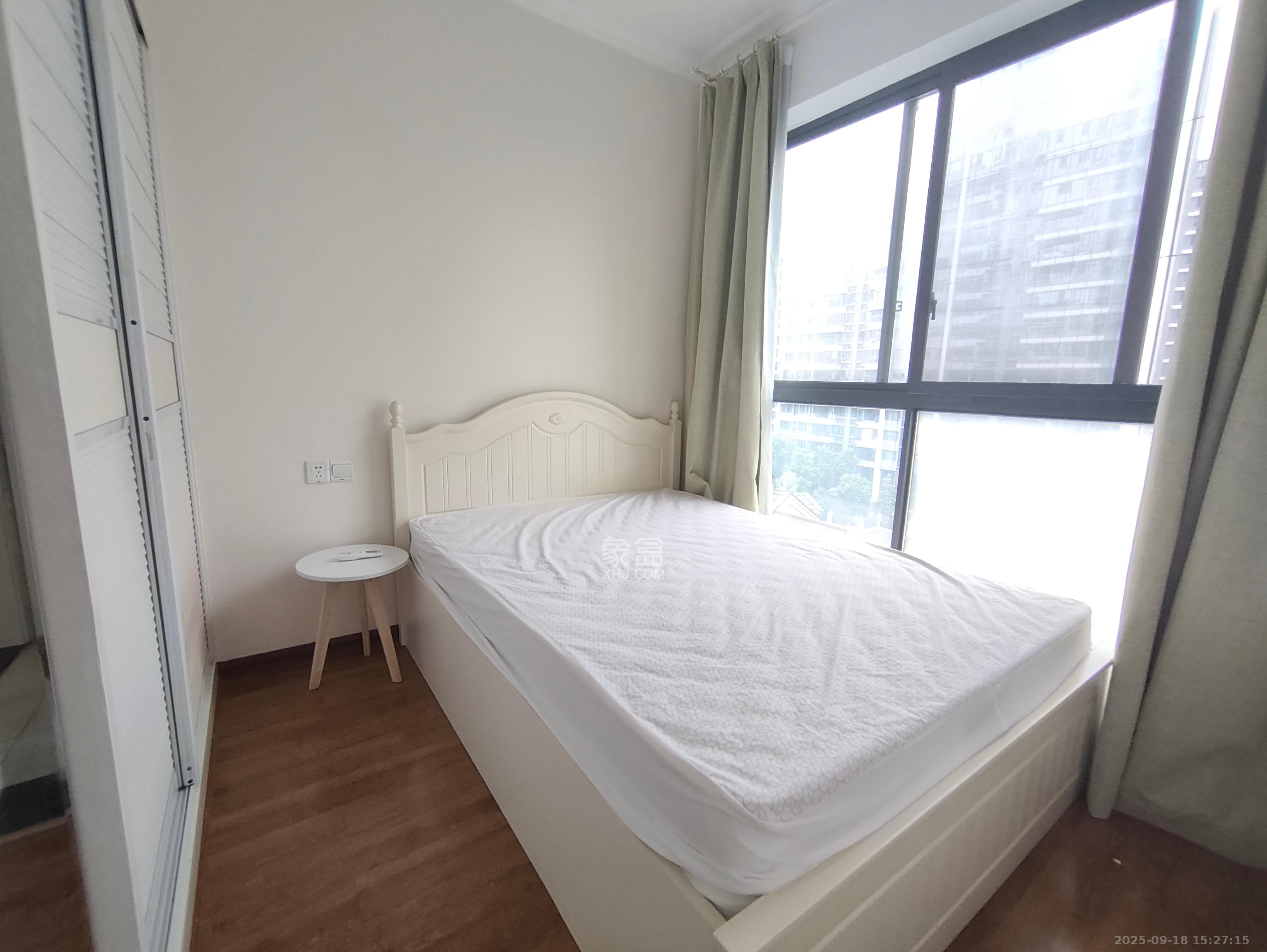 COCO蜜城 3室1厅1卫 2800.0元/月 COCO蜜城 3室1厅1卫 2800.0元/月室内图