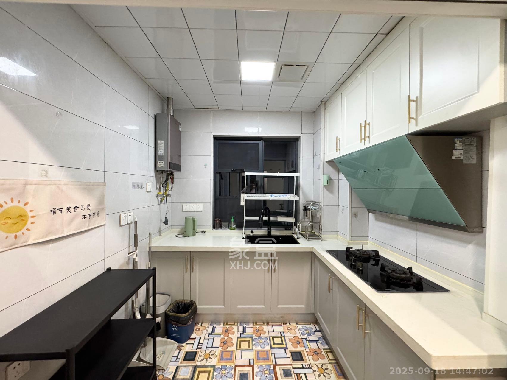 欣隆居 2室1厅1卫 3500.0元/月 欣隆居 2室1厅1卫 3500.0元/月室内图