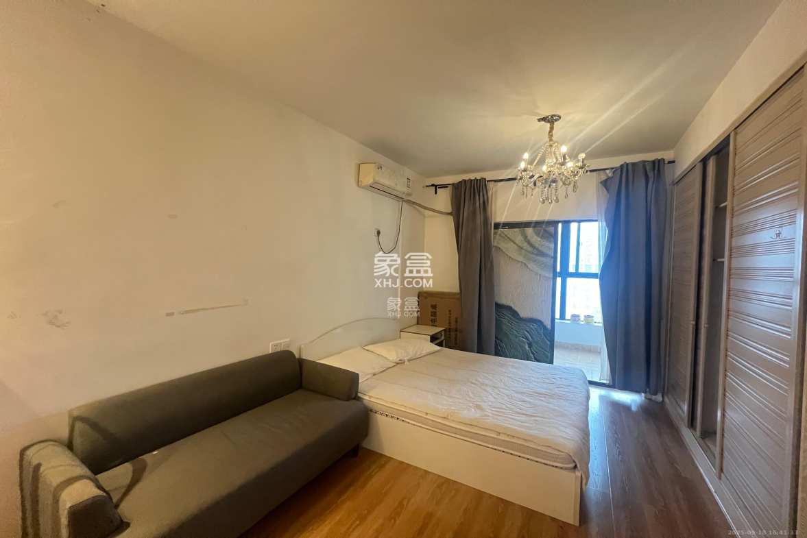 保利麓谷林语I区 1室1厅1卫 1400.0元/月 保利麓谷林语I区 1室1厅1卫 1400.0元/月室内图