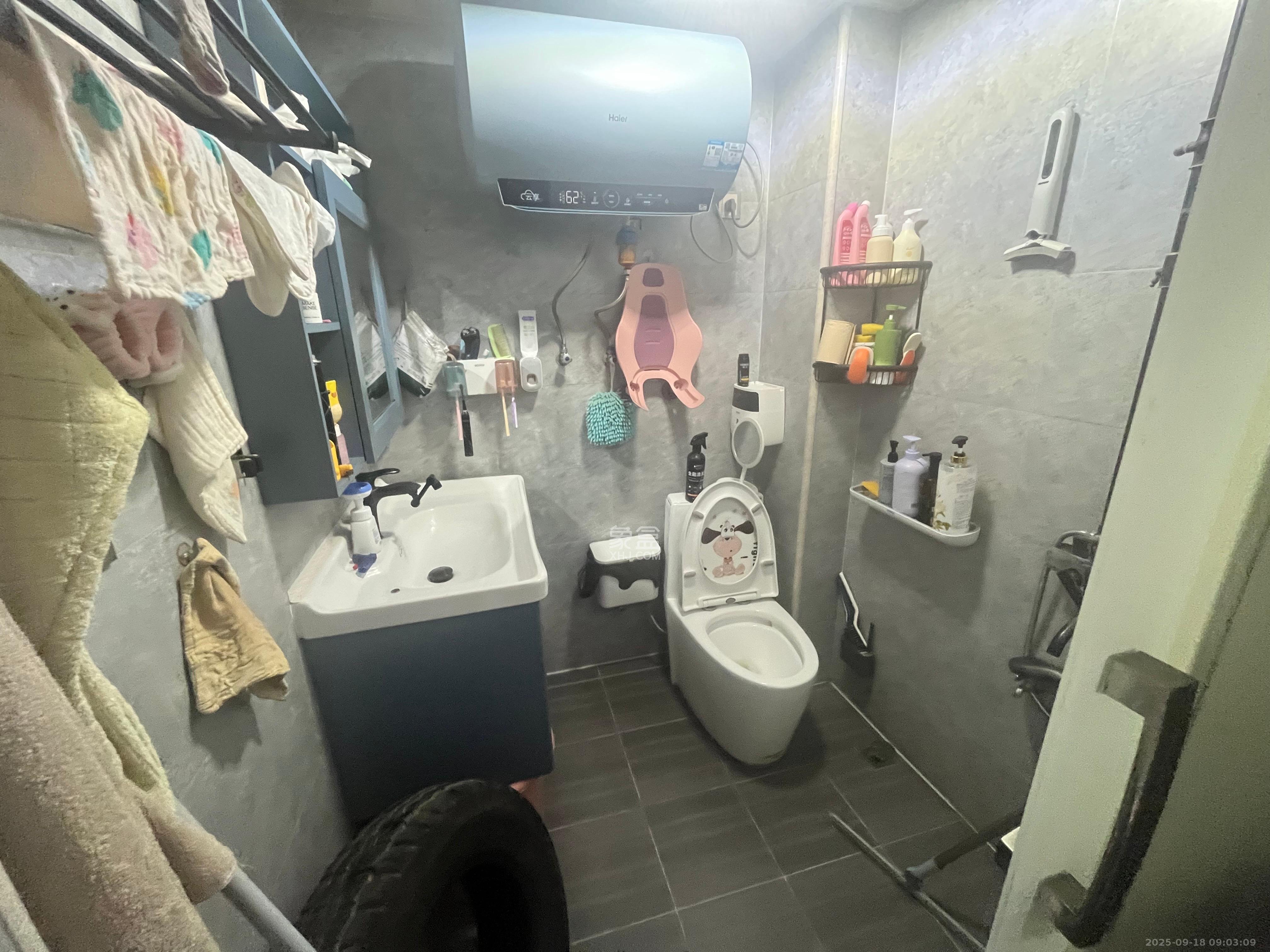 蝴蝶谷  1室1厅1卫   1200.00元/月室内图