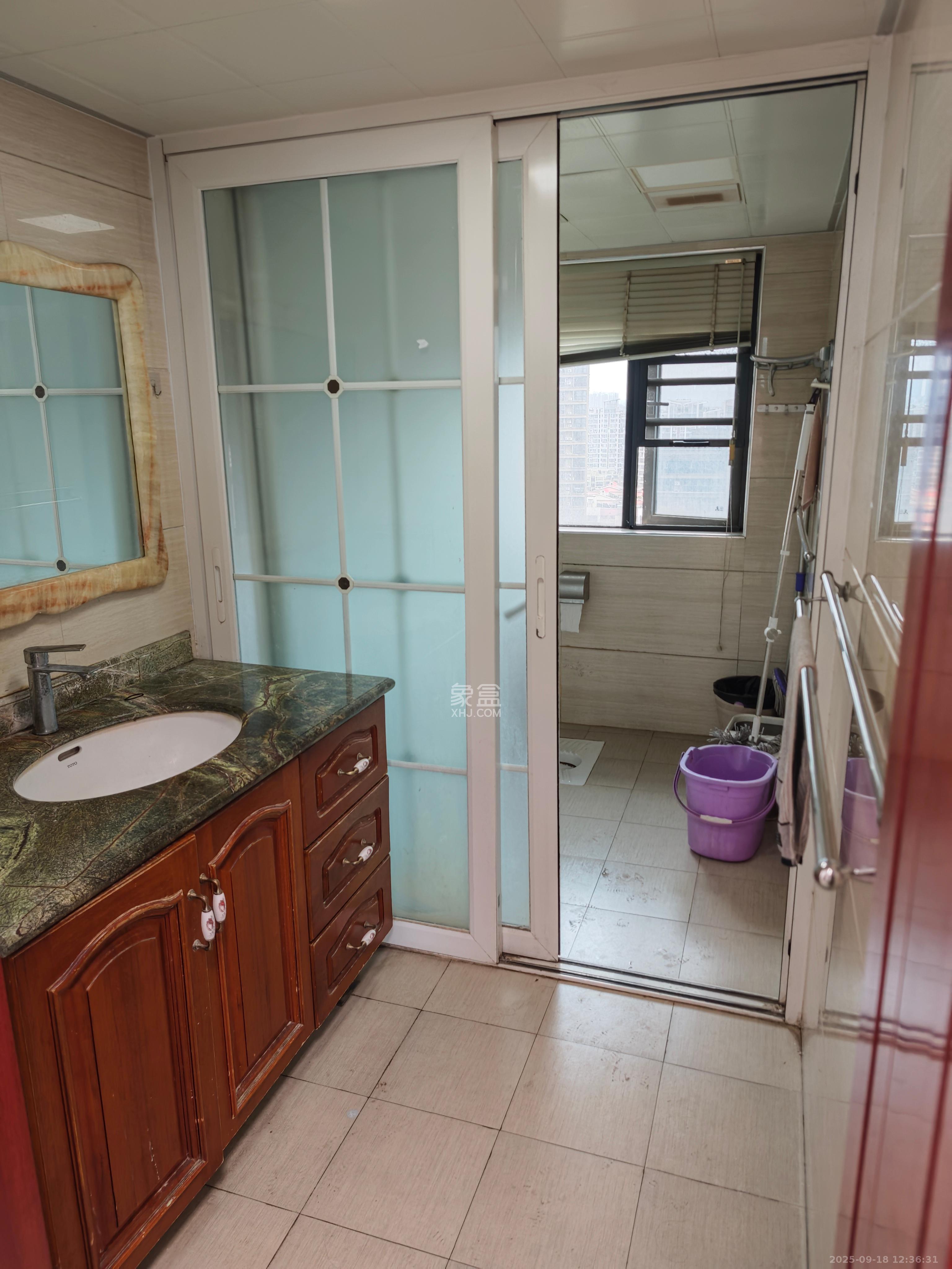 永祺西京  4室2厅2卫    4200.0元/月室内图