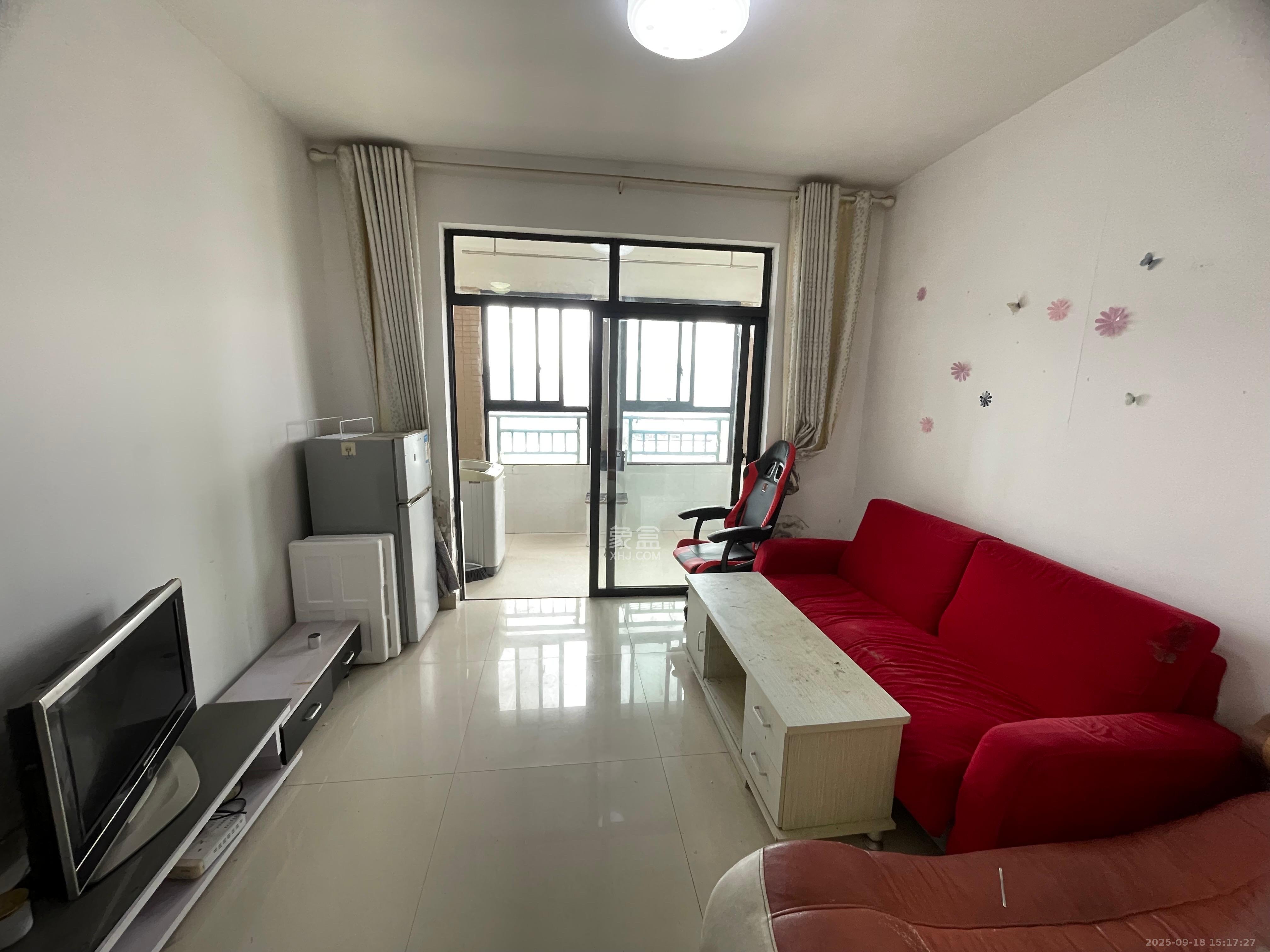 优山美地 2室2厅1卫 1800.0元/月 优山美地 2室2厅1卫 1800.0元/月室内图