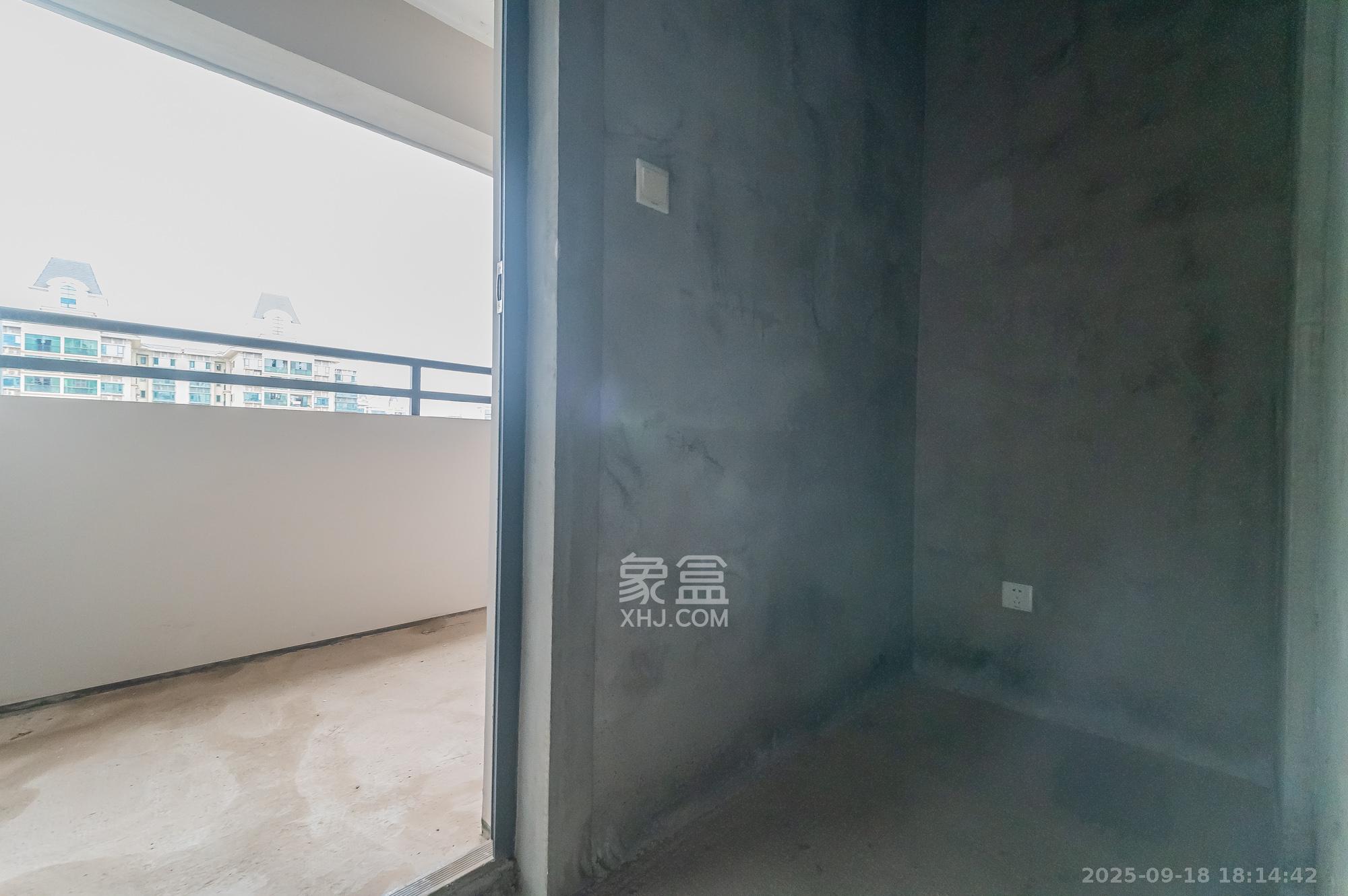 中建悦和城  4室2厅2卫    126.0万 中建悦和城  4室2厅2卫    126.0万其他