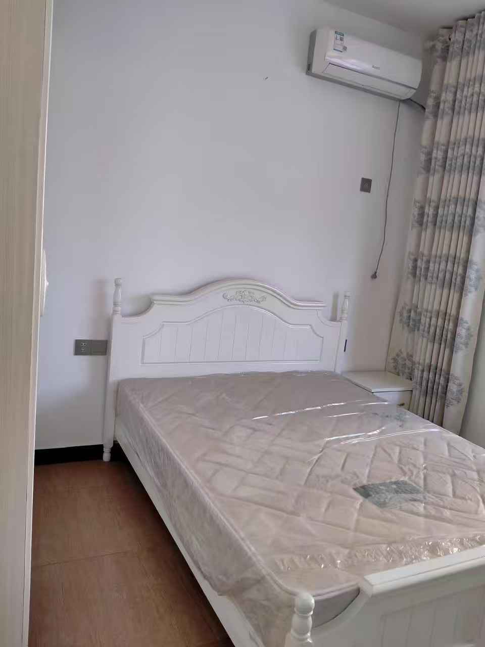 丽景天下一期  2室2厅1卫    1500.0元/月室内图