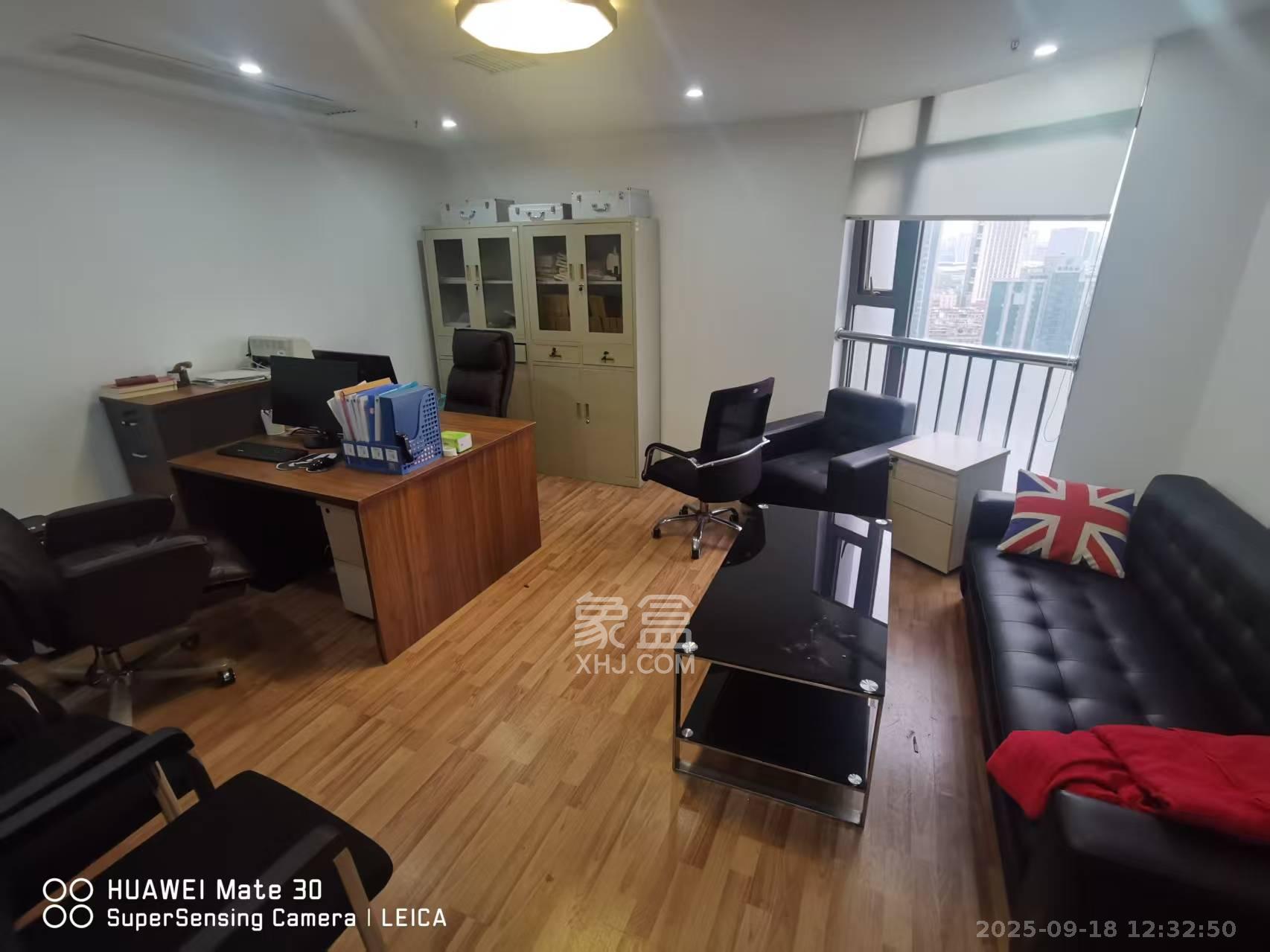 定王大厦   266.76㎡      10000.0元/月室内图