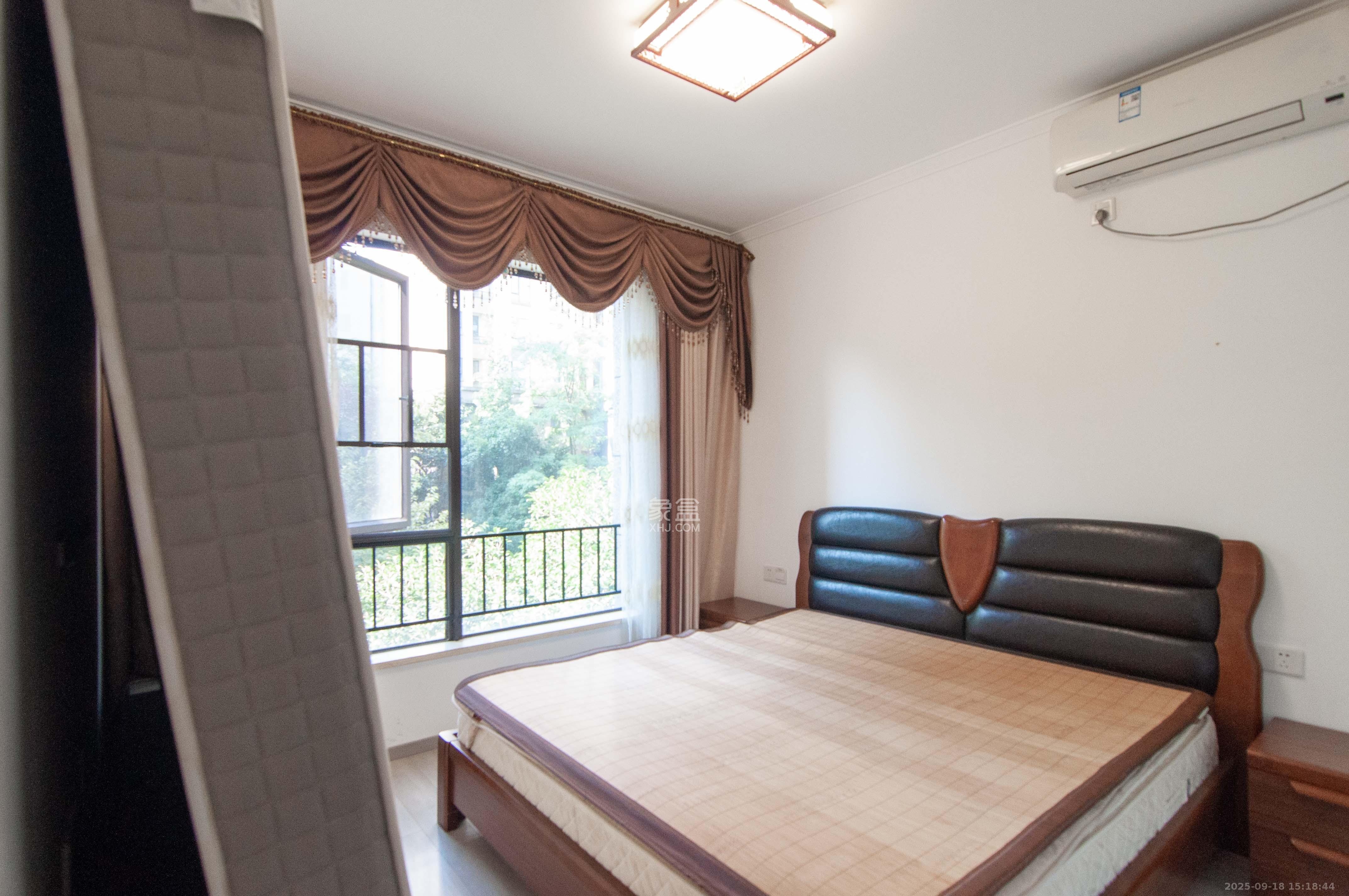 万科里梅溪郡 3室2厅1卫 150.0万 万科里梅溪郡 3室2厅1卫 150.0万其他