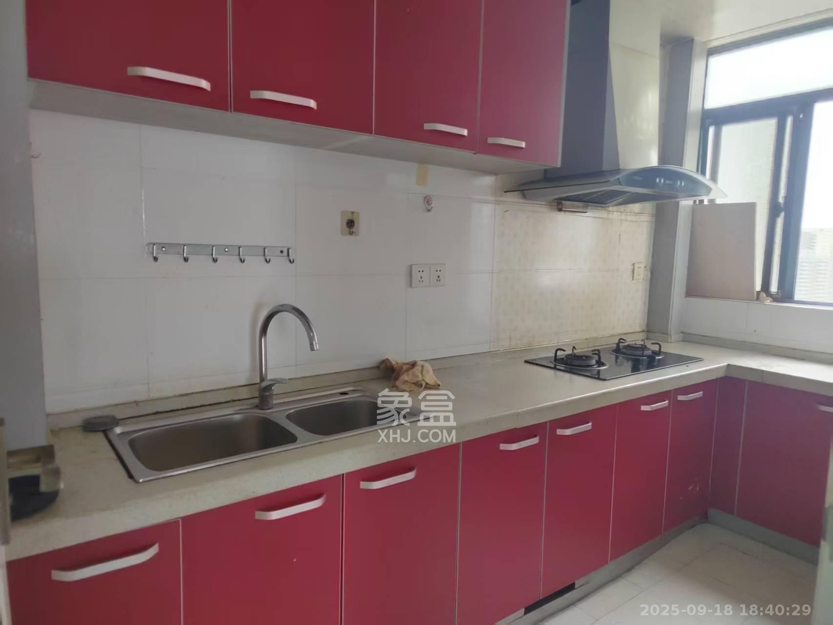 巢之恋 2室2厅1卫 1900.0元/月 巢之恋 2室2厅1卫 1900.0元/月室内图