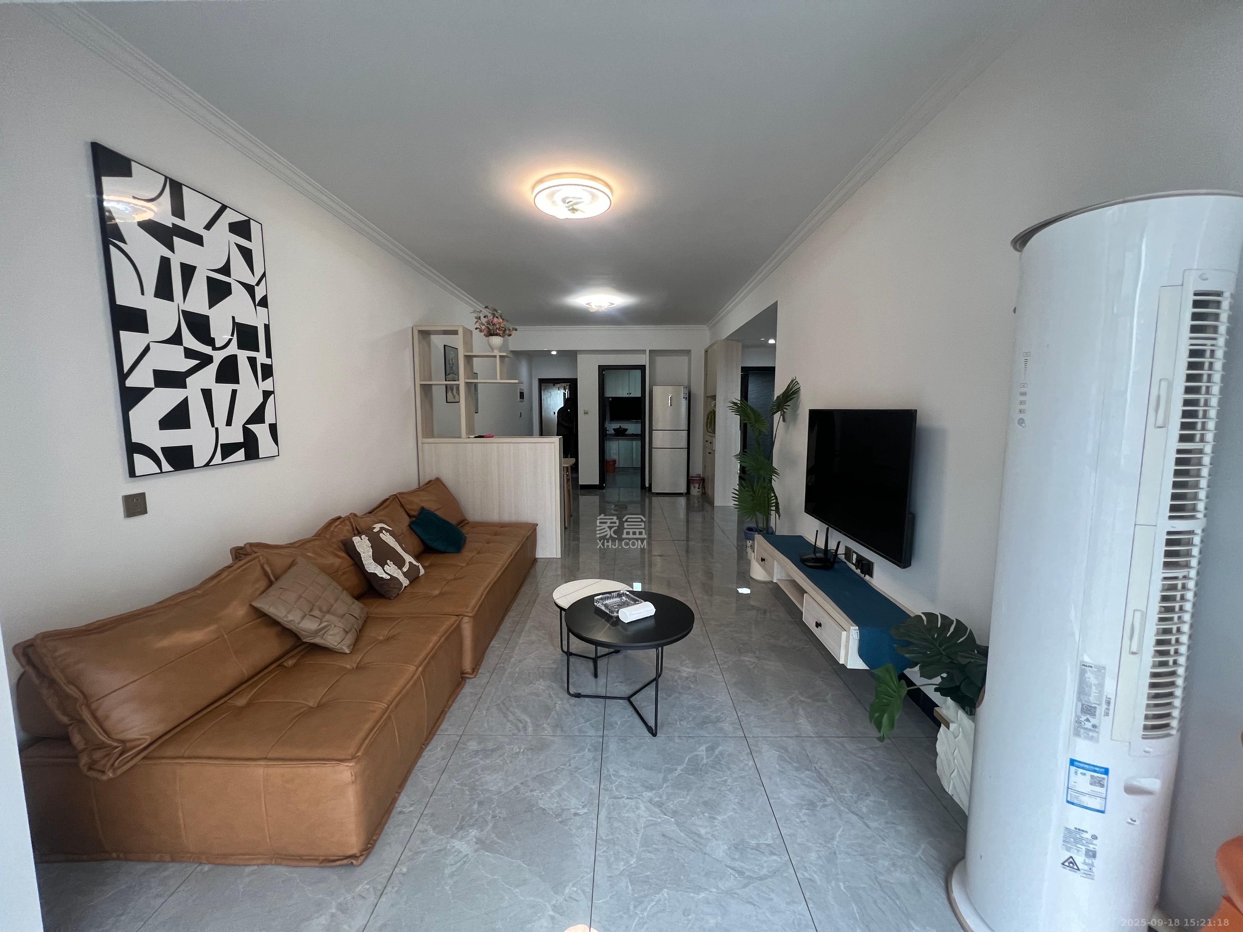 深业喜汇 3室2厅1卫 2500.0元/月 深业喜汇 3室2厅1卫 2500.0元/月室内图