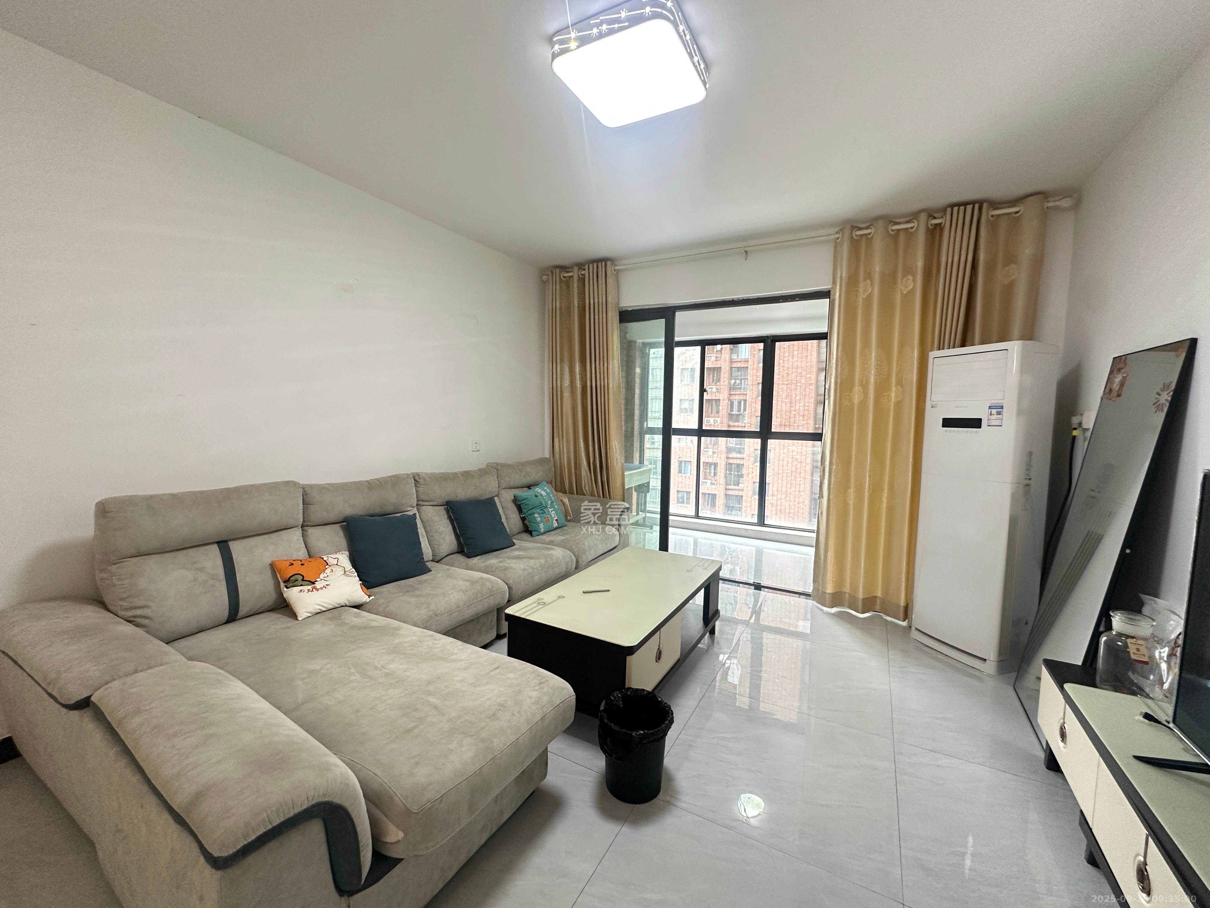 半山壹号 3室2厅2卫 3000.0元/月 半山壹号 3室2厅2卫 3000.0元/月室内图