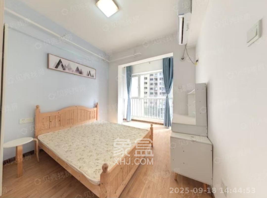 北辰三角洲E4区  3室1厅1卫    2600.0元/月室内图