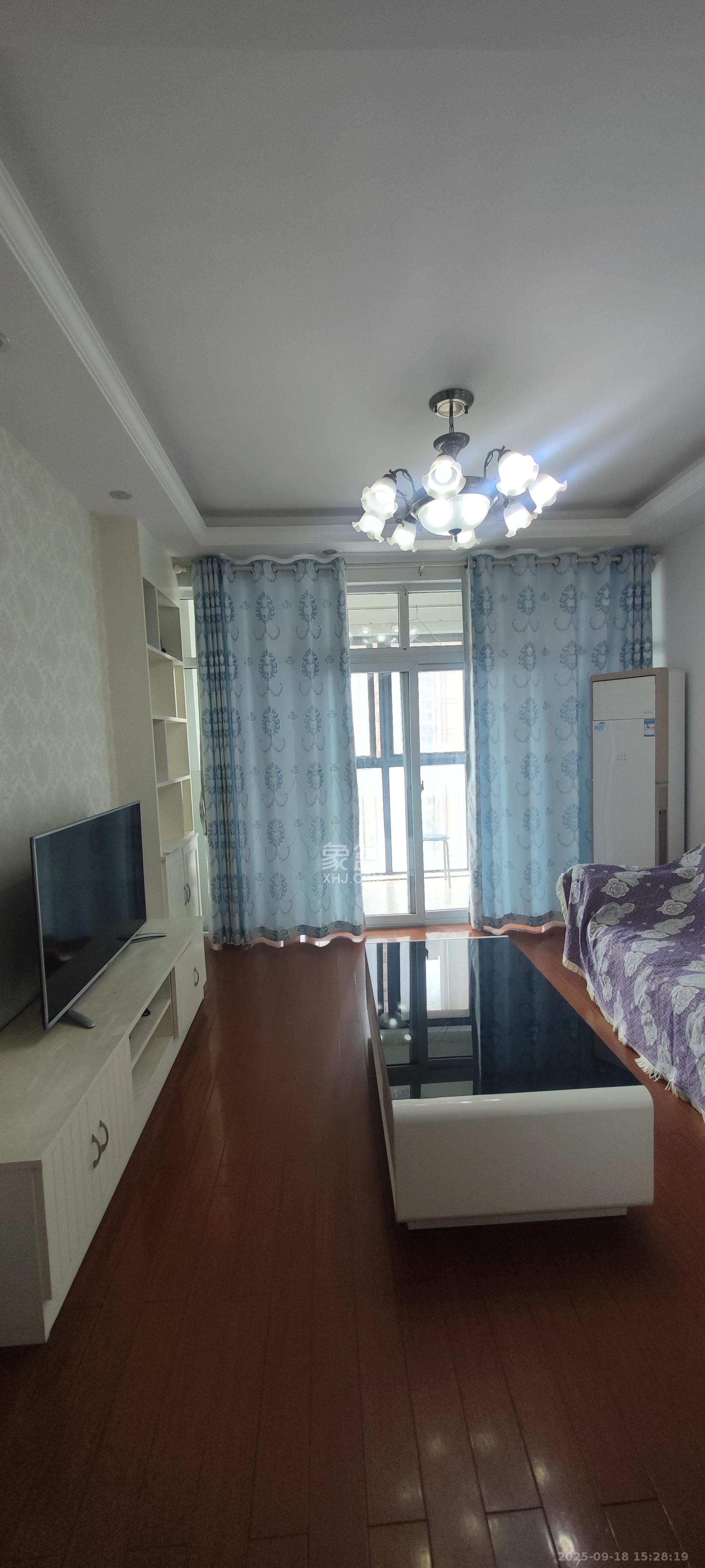 光明城市(星辰青年城) 2室2厅1卫 2100.0元/月 光明城市(星辰青年城) 2室2厅1卫 2100.0元/月室内图