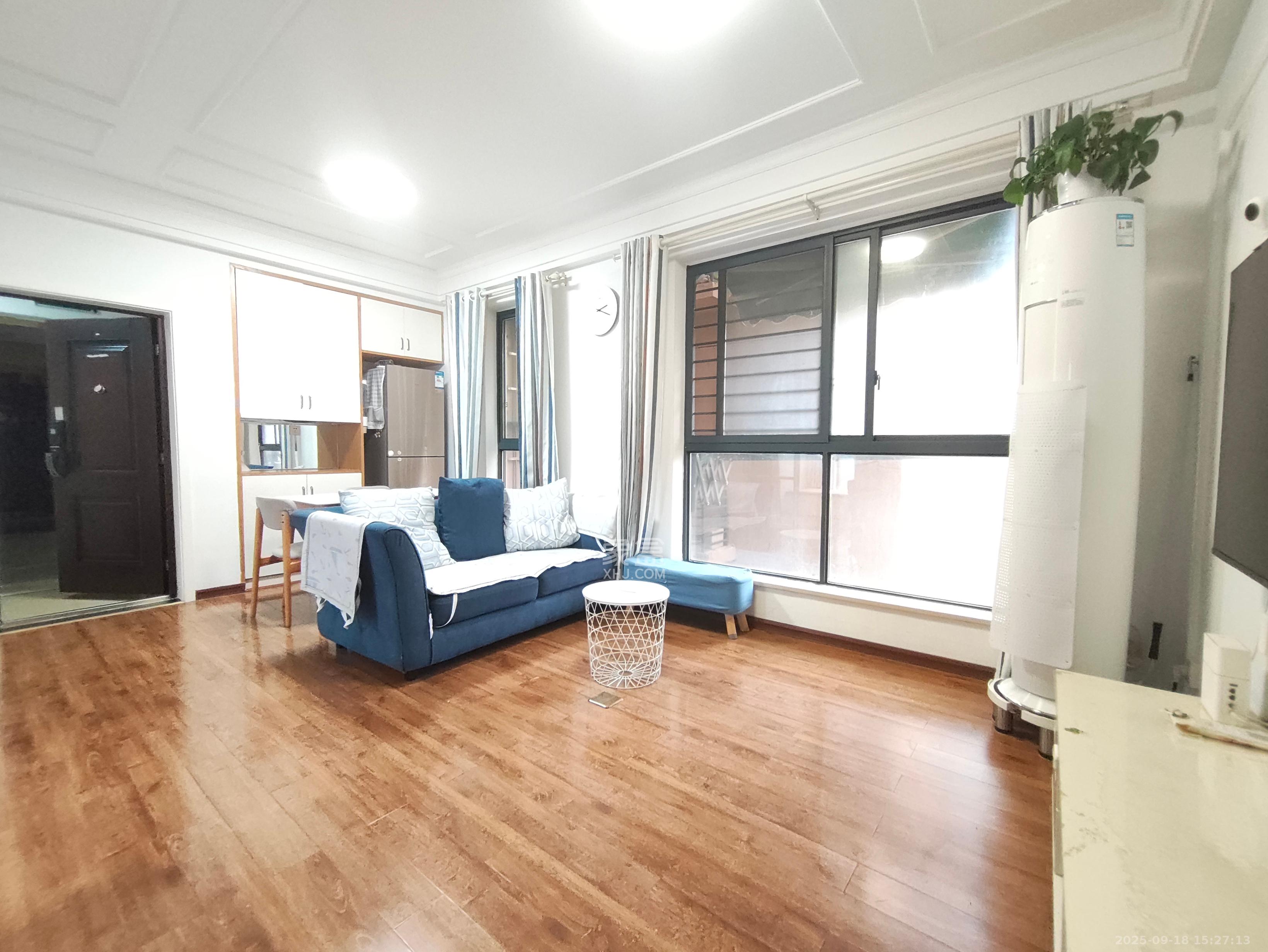 COCO蜜城 3室1厅1卫 2800.0元/月 COCO蜜城 3室1厅1卫 2800.0元/月室内图