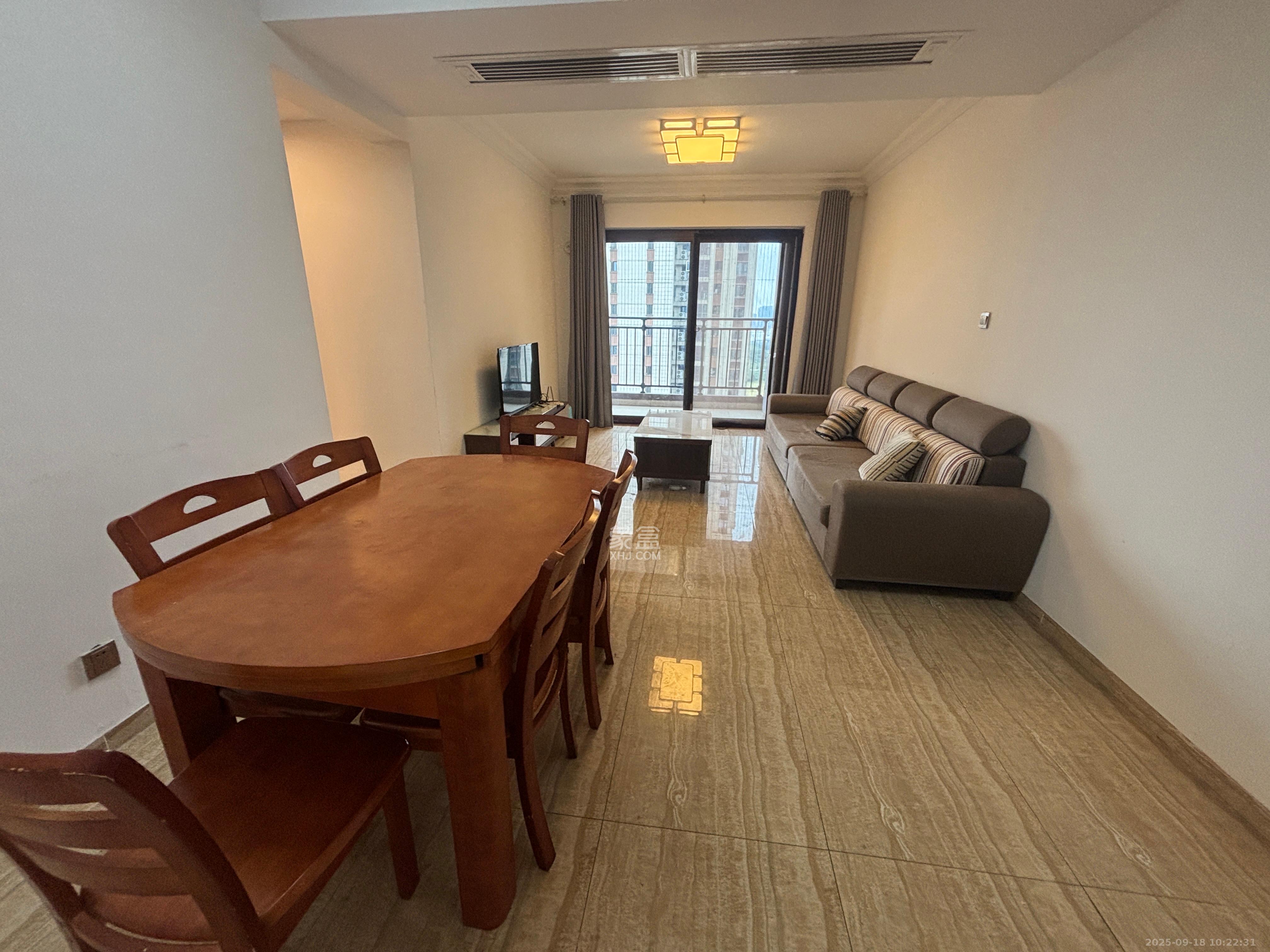 碧桂园星城首府  3室2厅1卫    2500.0元/月室内图