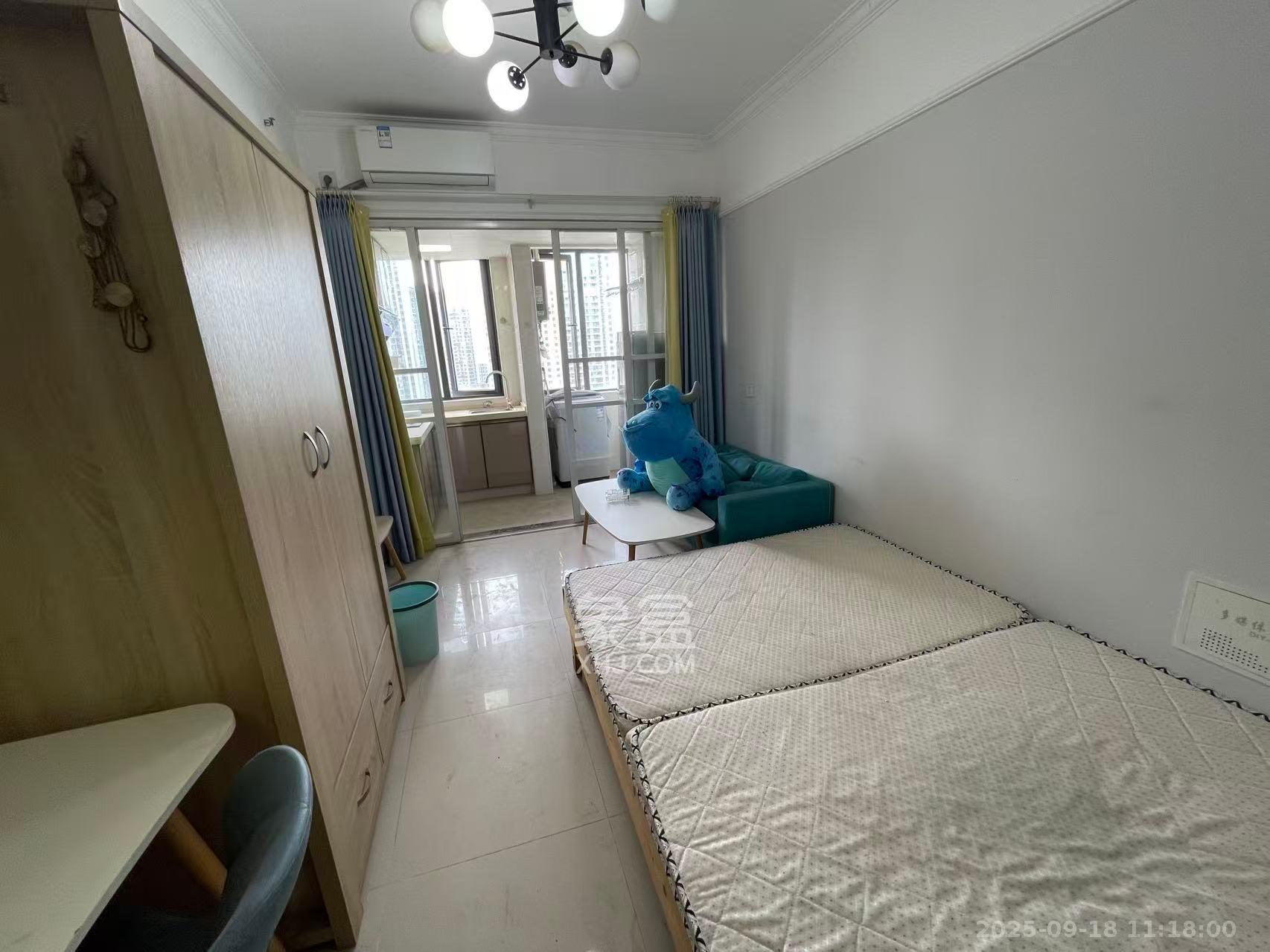 欧亚达国际广场  1室1厅1卫    1300.0元/月室内图