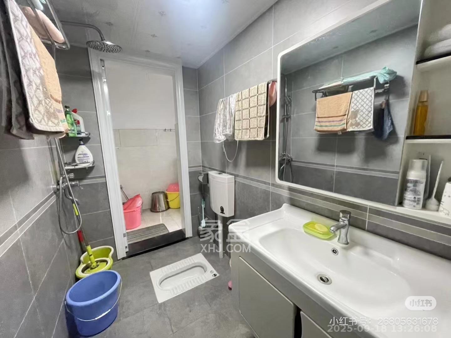 天鸿天府(天鸿中央大院) 3室2厅1卫 2900.0元/月 天鸿天府(天鸿中央大院) 3室2厅1卫 2900.0元/月室内图