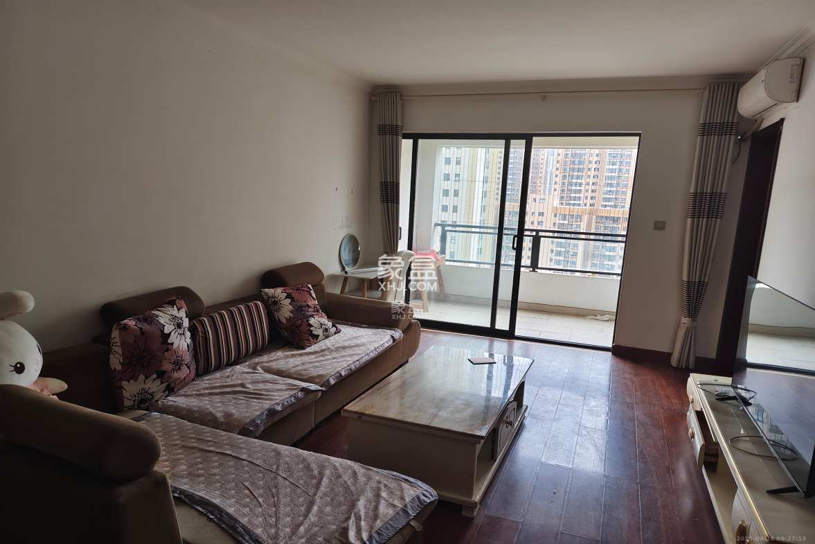 好莱城(弘德西街)  2室1厅1卫    2250.0元/月 好莱城(弘德西街)  2室1厅1卫    2250.0元/月室内图