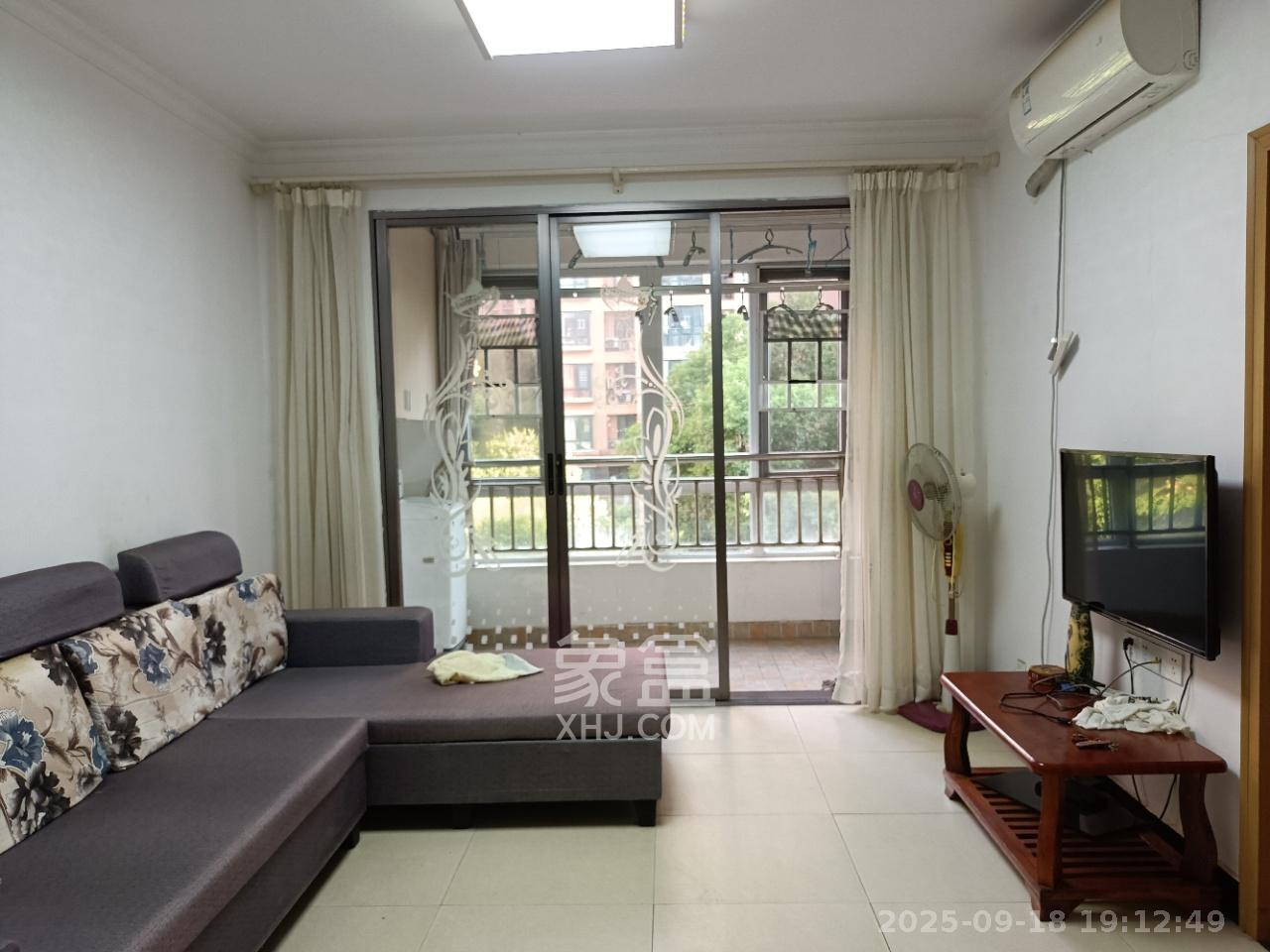 丽发新城 2室2厅1卫 1750.0元/月 丽发新城 2室2厅1卫 1750.0元/月室内图