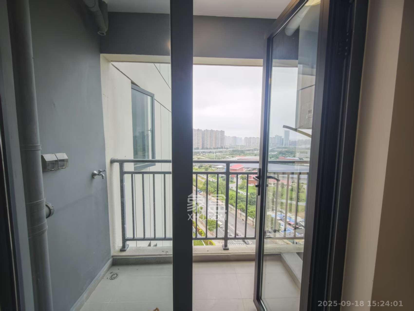 德奥上河城章 4室2厅2卫 4500.0元/月 德奥上河城章 4室2厅2卫 4500.0元/月室内图