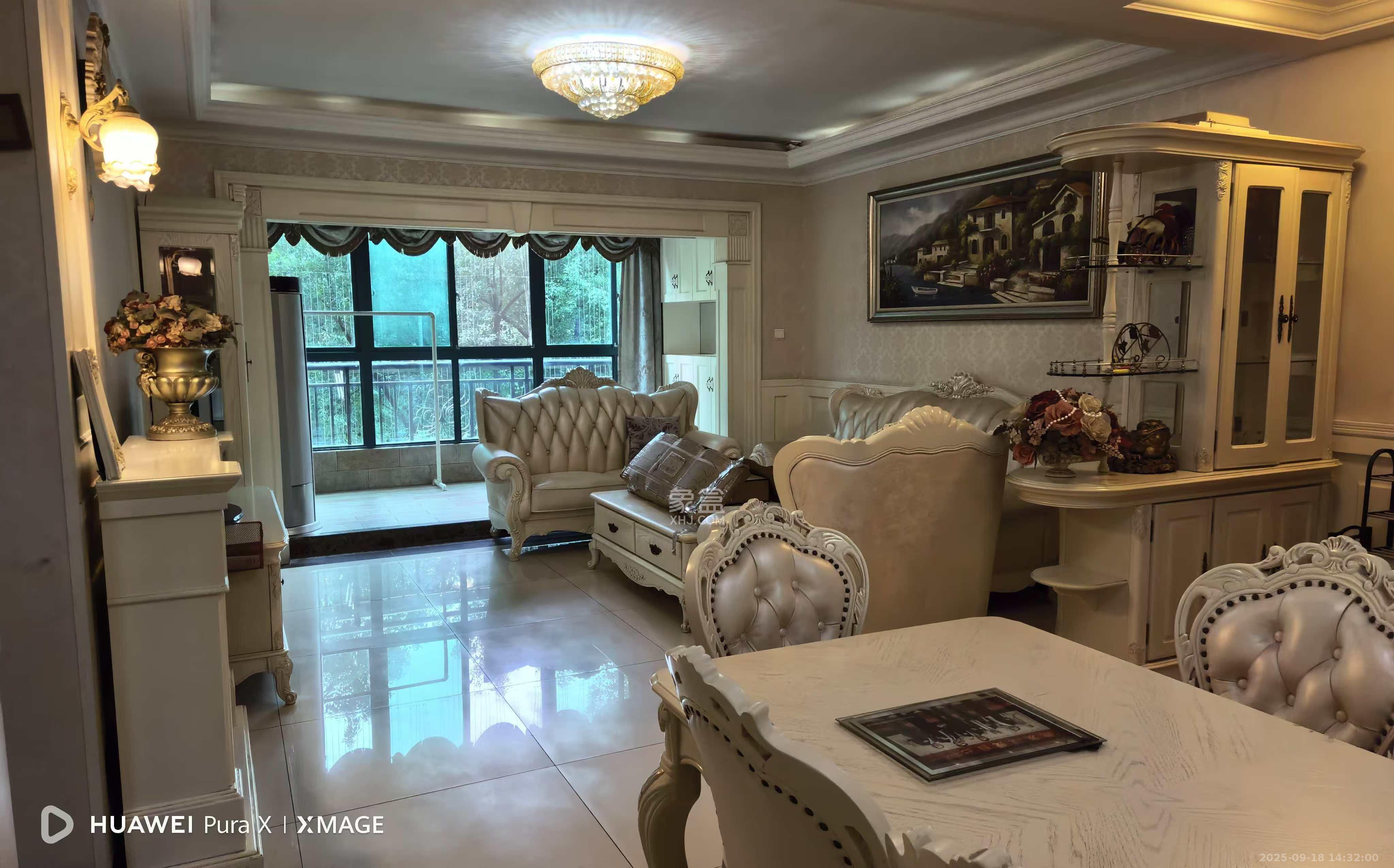 恒大绿洲 3室2厅2卫 3200.0元/月 恒大绿洲 3室2厅2卫 3200.0元/月室内图