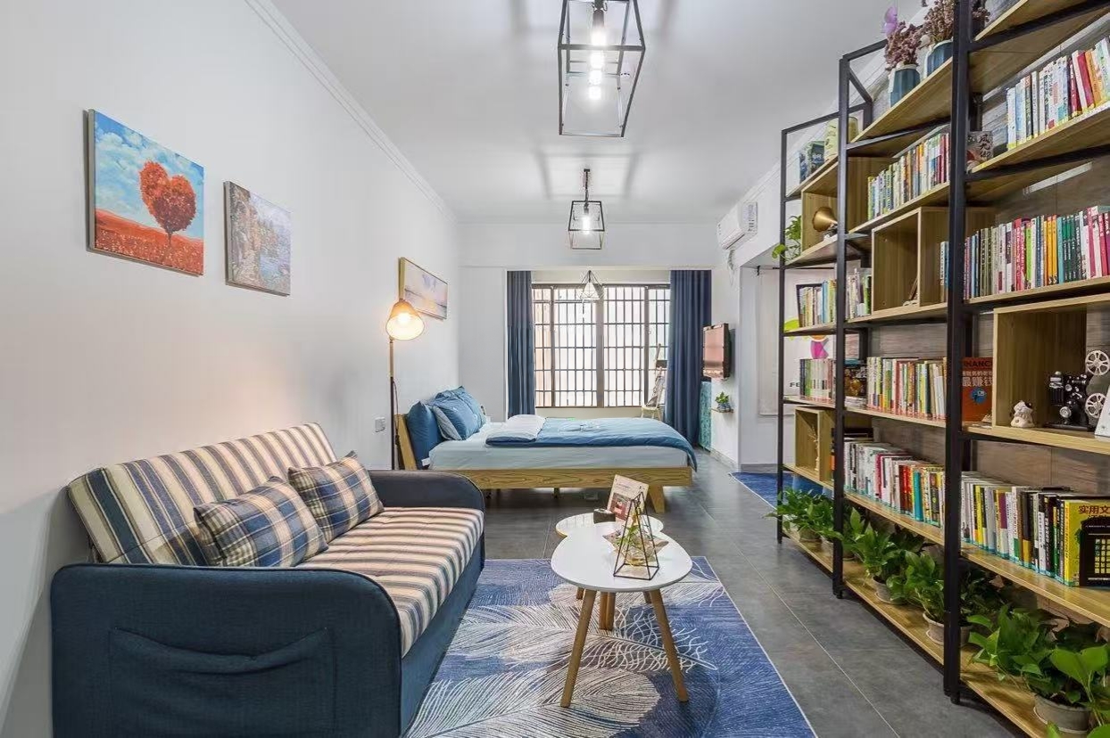 中信凯旋蓝岸（中信新城三期）  1室1厅1卫    1400.0元/月户型图