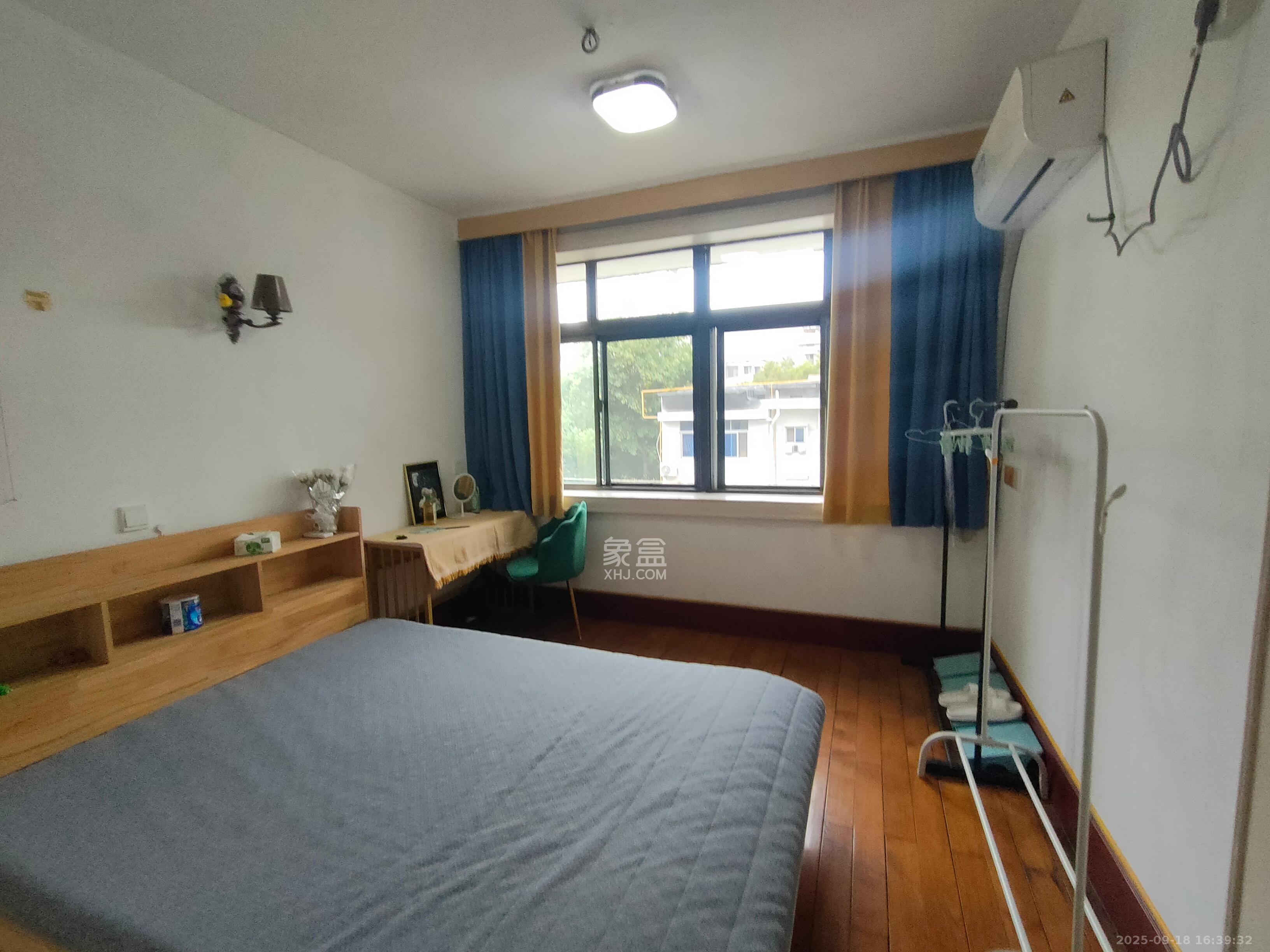 林业厅宿舍  3室1厅1卫    2200.0元/月室内图