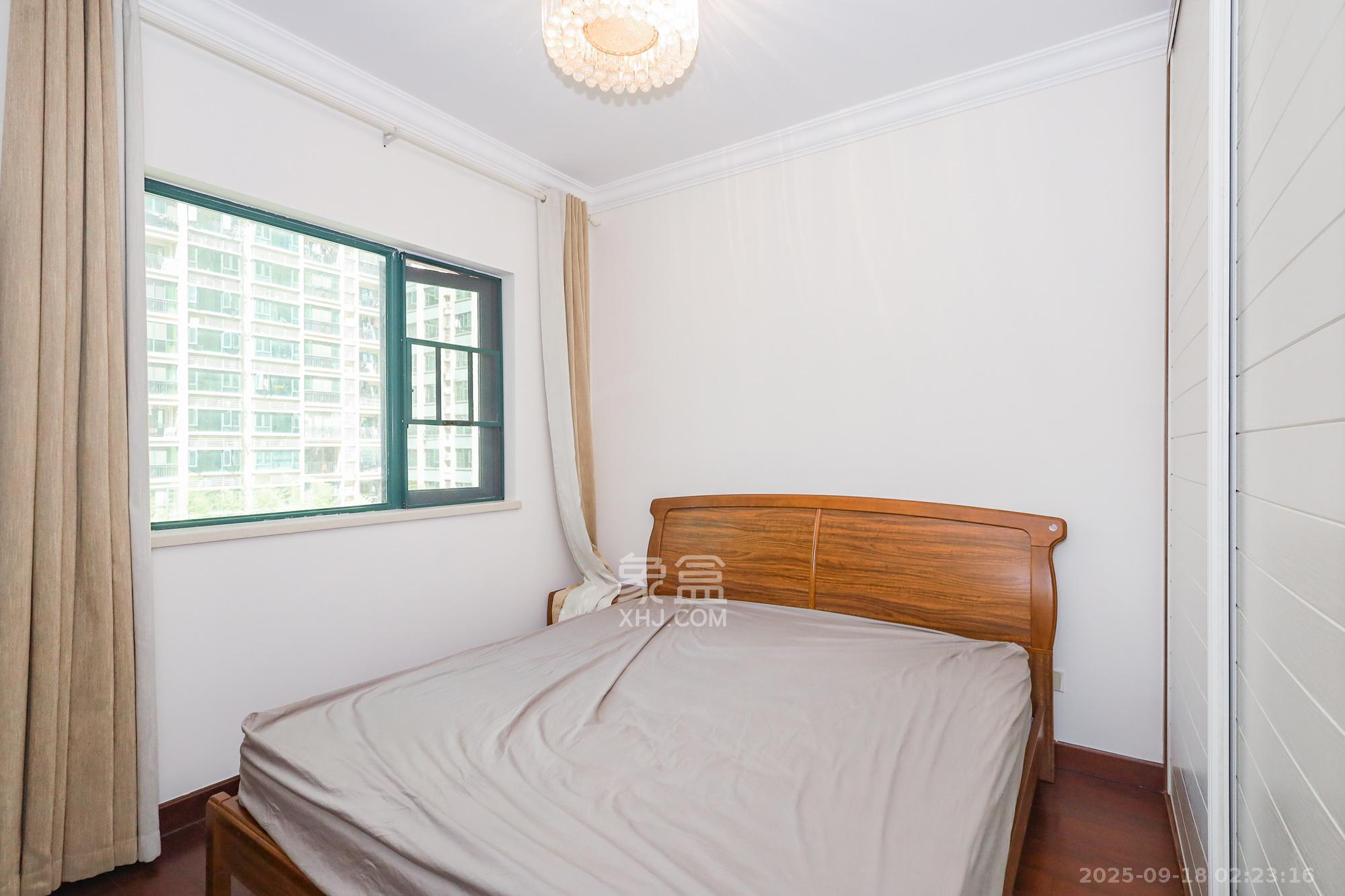 恒大御景湾 4室2厅2卫 208.0万 恒大御景湾 4室2厅2卫 208.0万卧室