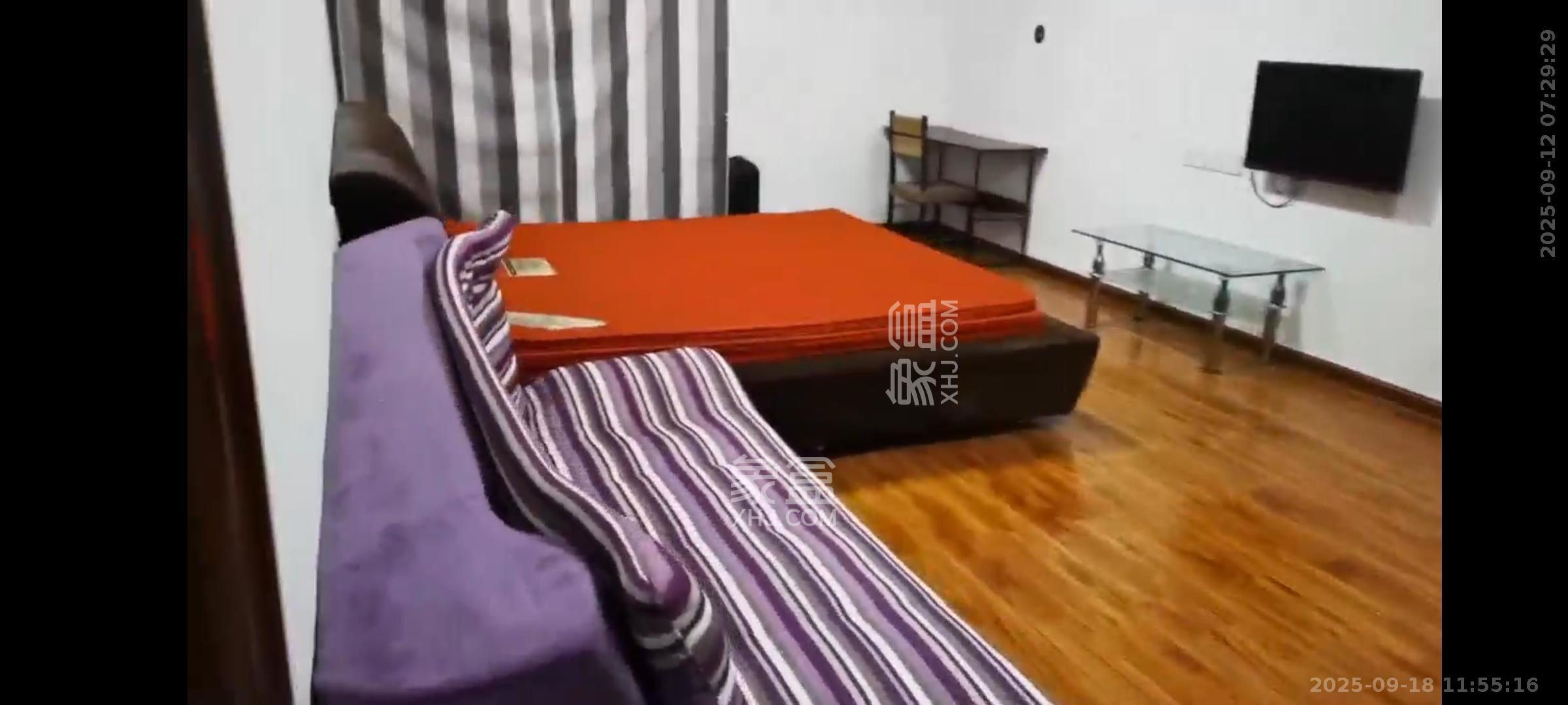 建鸿达现代公寓  1室1厅1卫    1600.0元/月室内图