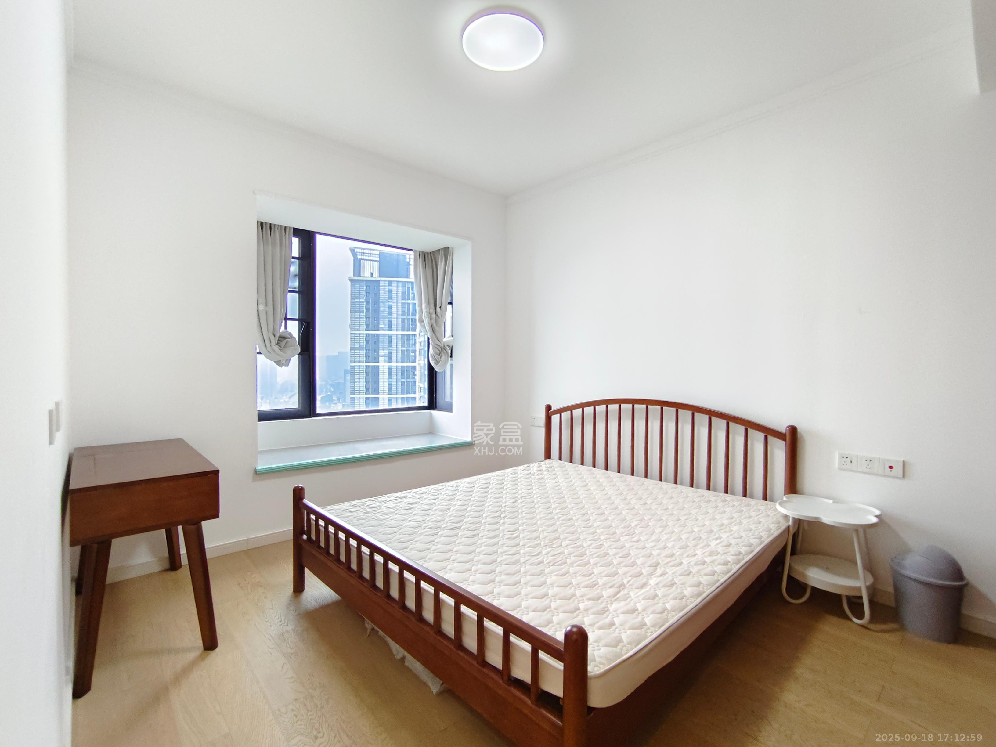 万科金色梦想B区 3室2厅2卫 3000.0元/月 万科金色梦想B区 3室2厅2卫 3000.0元/月室内图