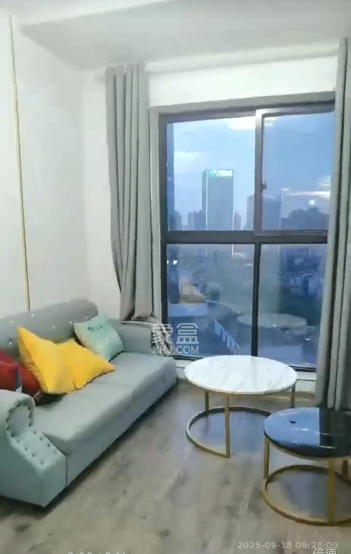 上园商住小区 1室1厅1卫 1100.0元/月 上园商住小区 1室1厅1卫 1100.0元/月室内图