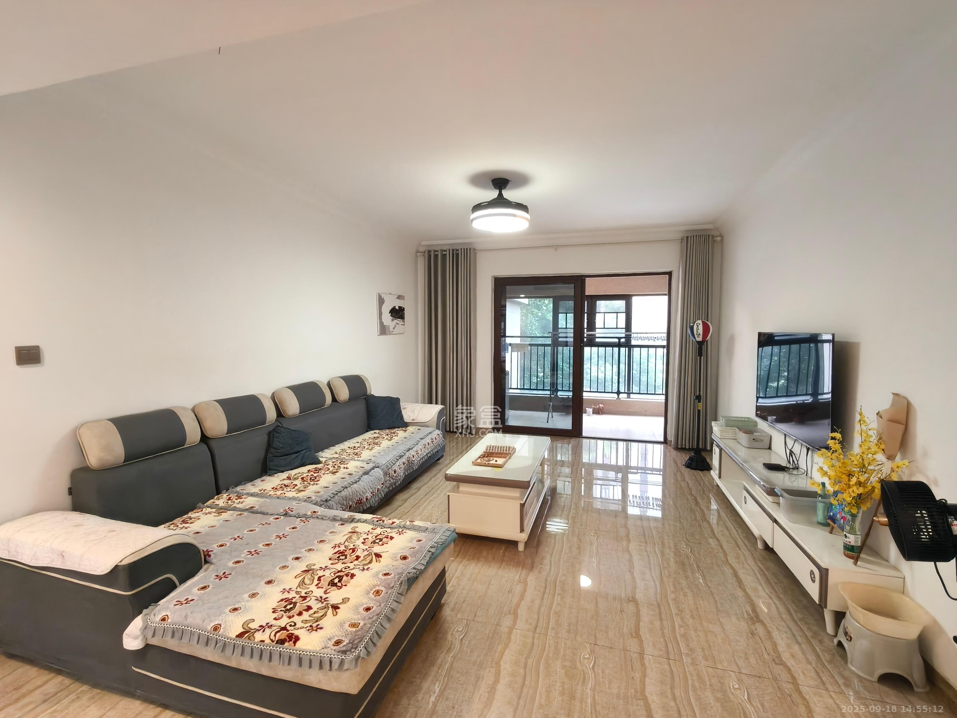 碧桂园星城首府  4室2厅2卫    3200.0元/月 碧桂园星城首府  4室2厅2卫    3200.0元/月