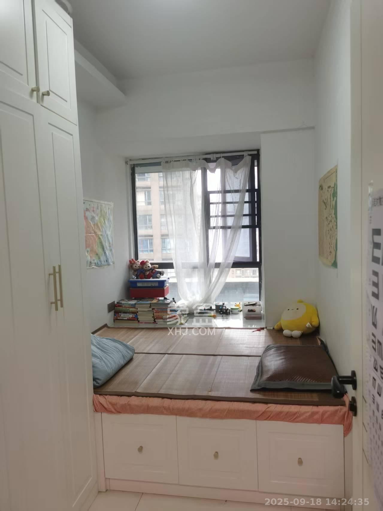 万博汇  2室1厅1卫    2000.0元/月室内图