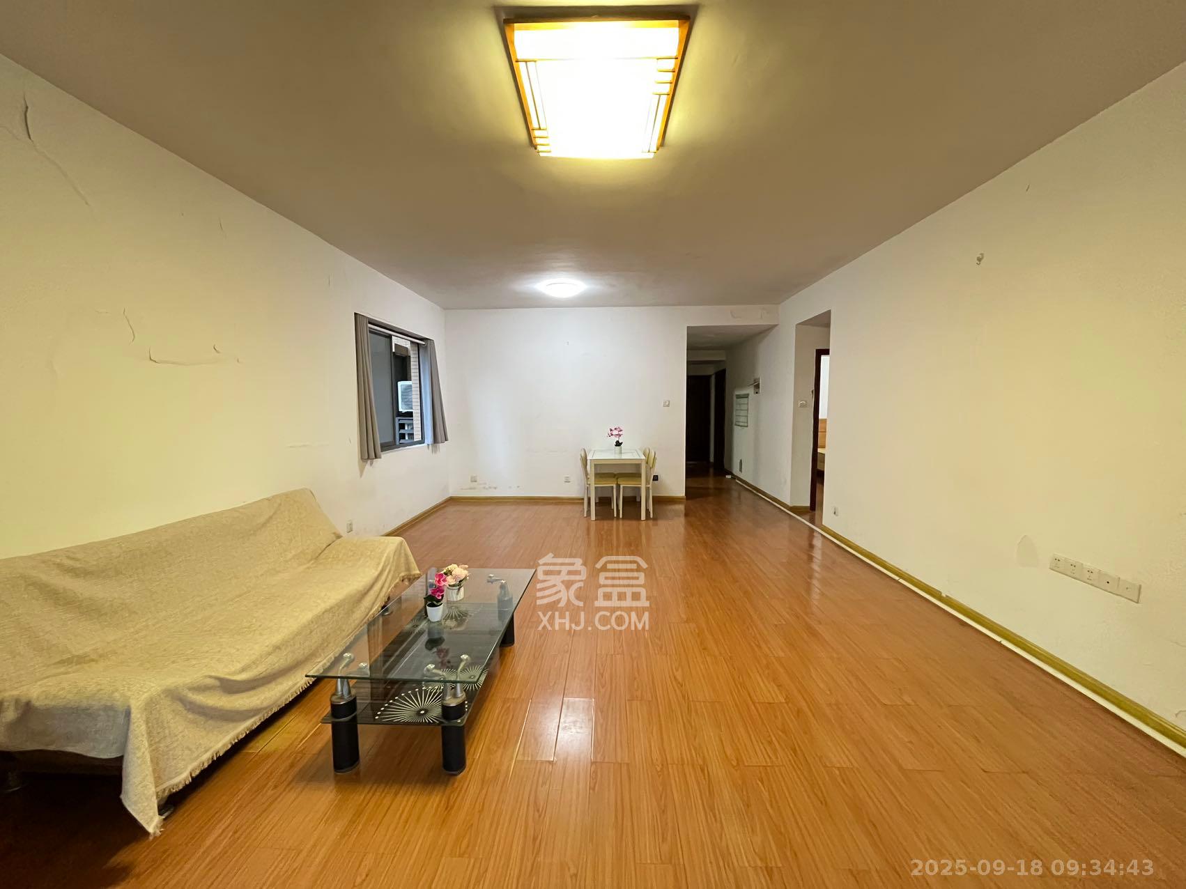 曙光泊岸  3室2厅1卫    3200.0元/月室内图